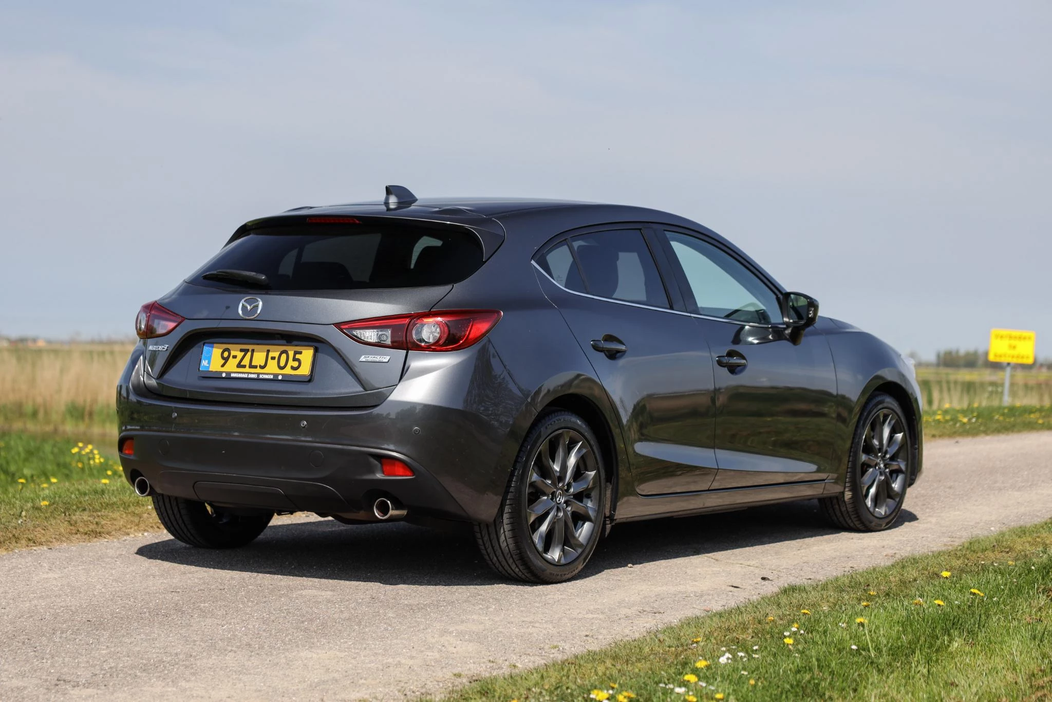 Hoofdafbeelding Mazda 3