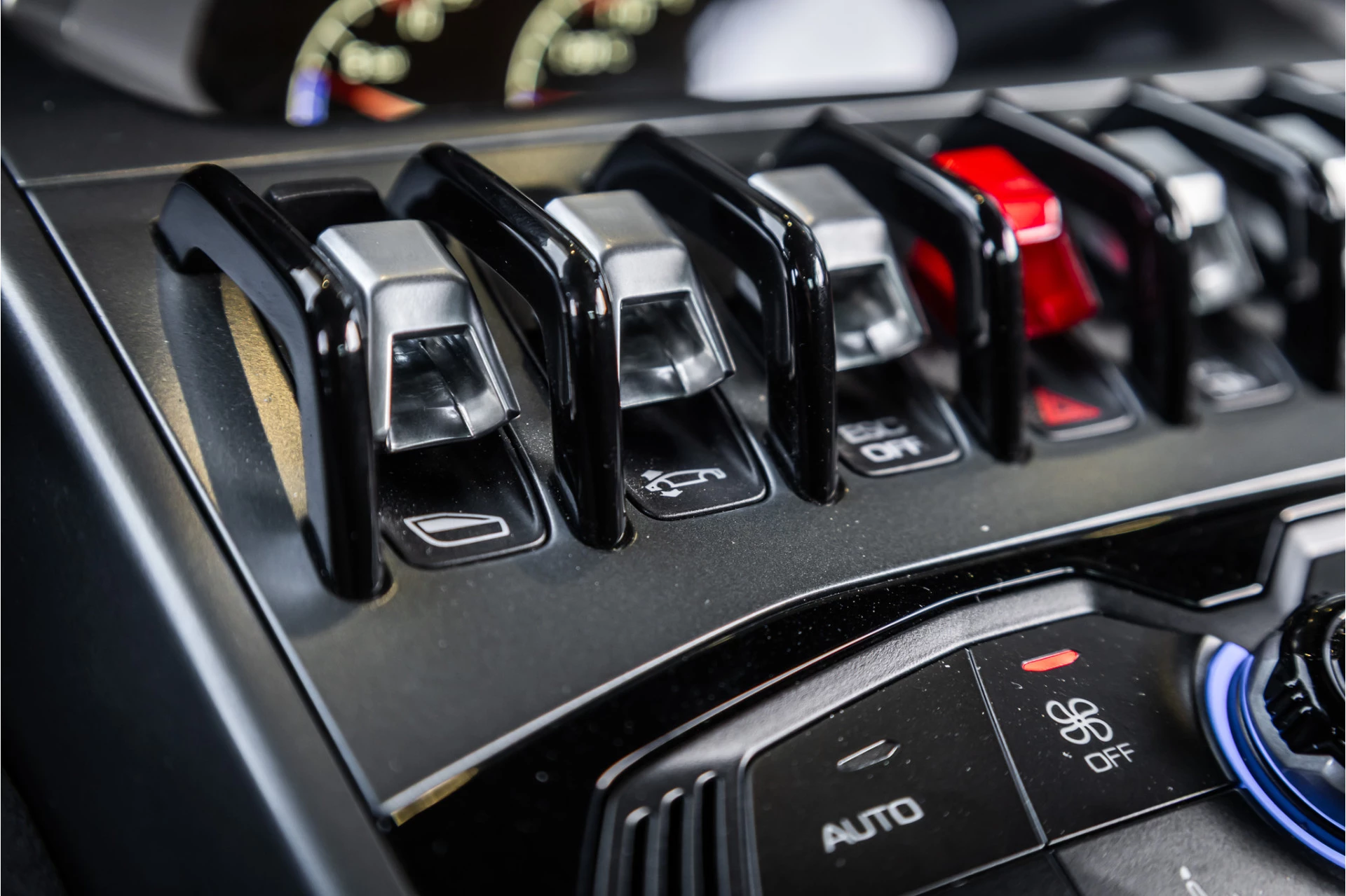 Hoofdafbeelding Lamborghini Huracán