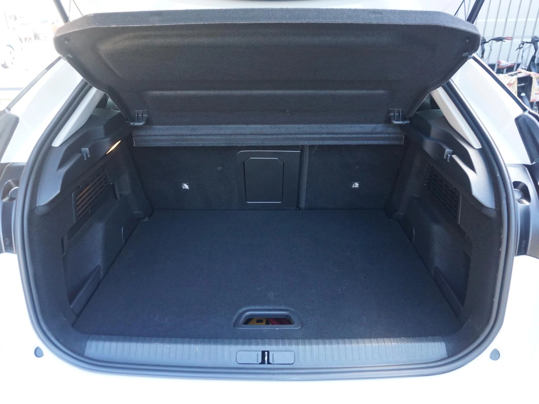 Hoofdafbeelding Citroën ë-C4