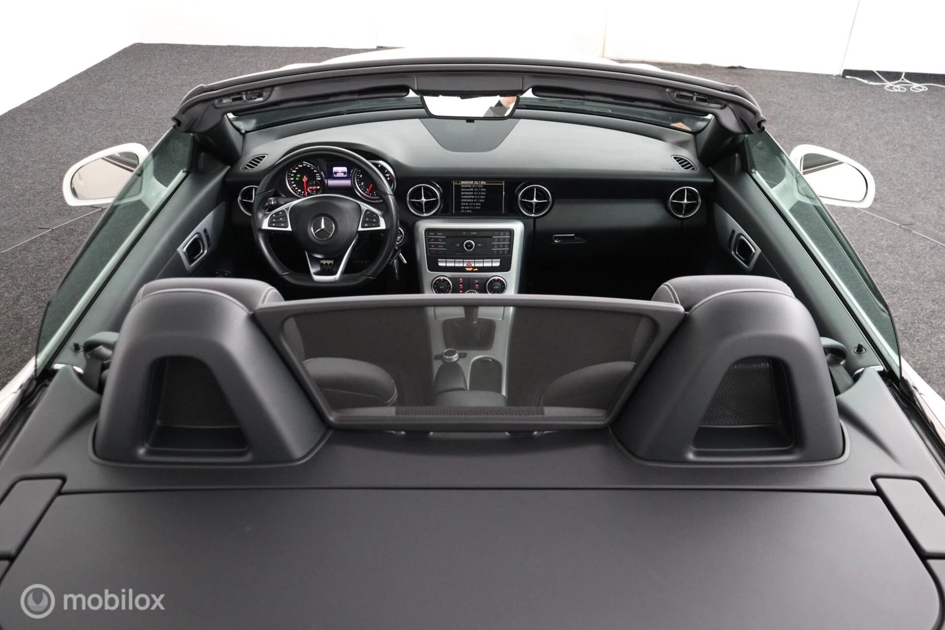 Hoofdafbeelding Mercedes-Benz SLC
