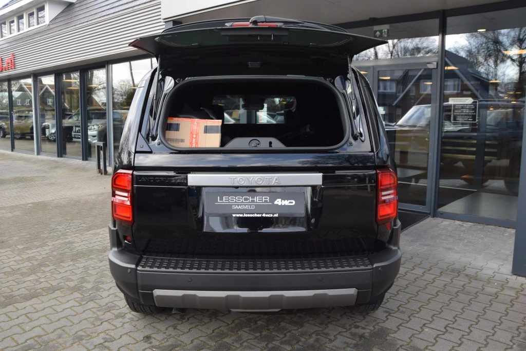 Hoofdafbeelding Toyota Land Cruiser