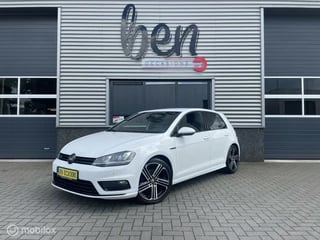 Volkswagen Golf 1.4 TSI R-Line AUT