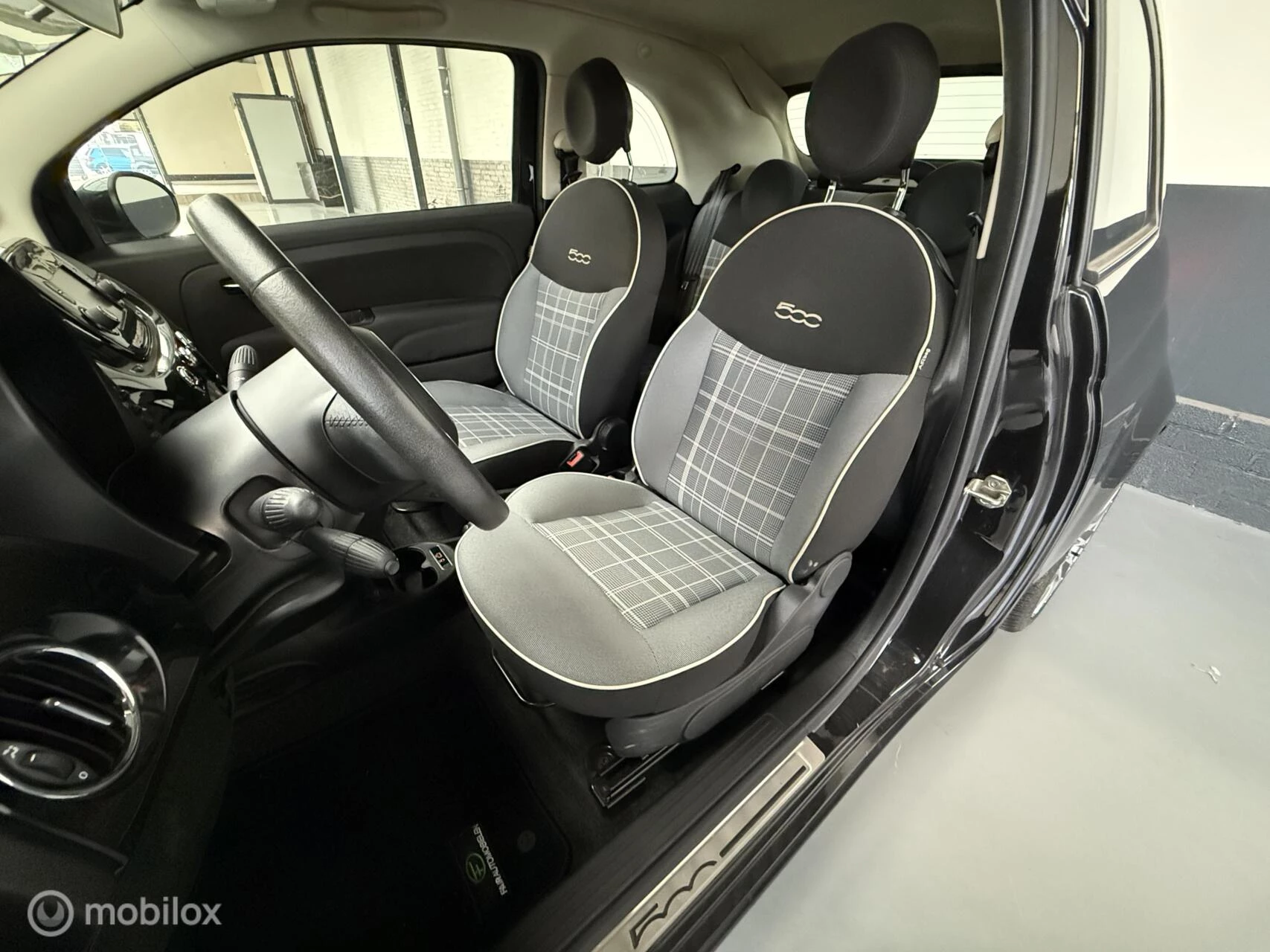 Hoofdafbeelding Fiat 500C