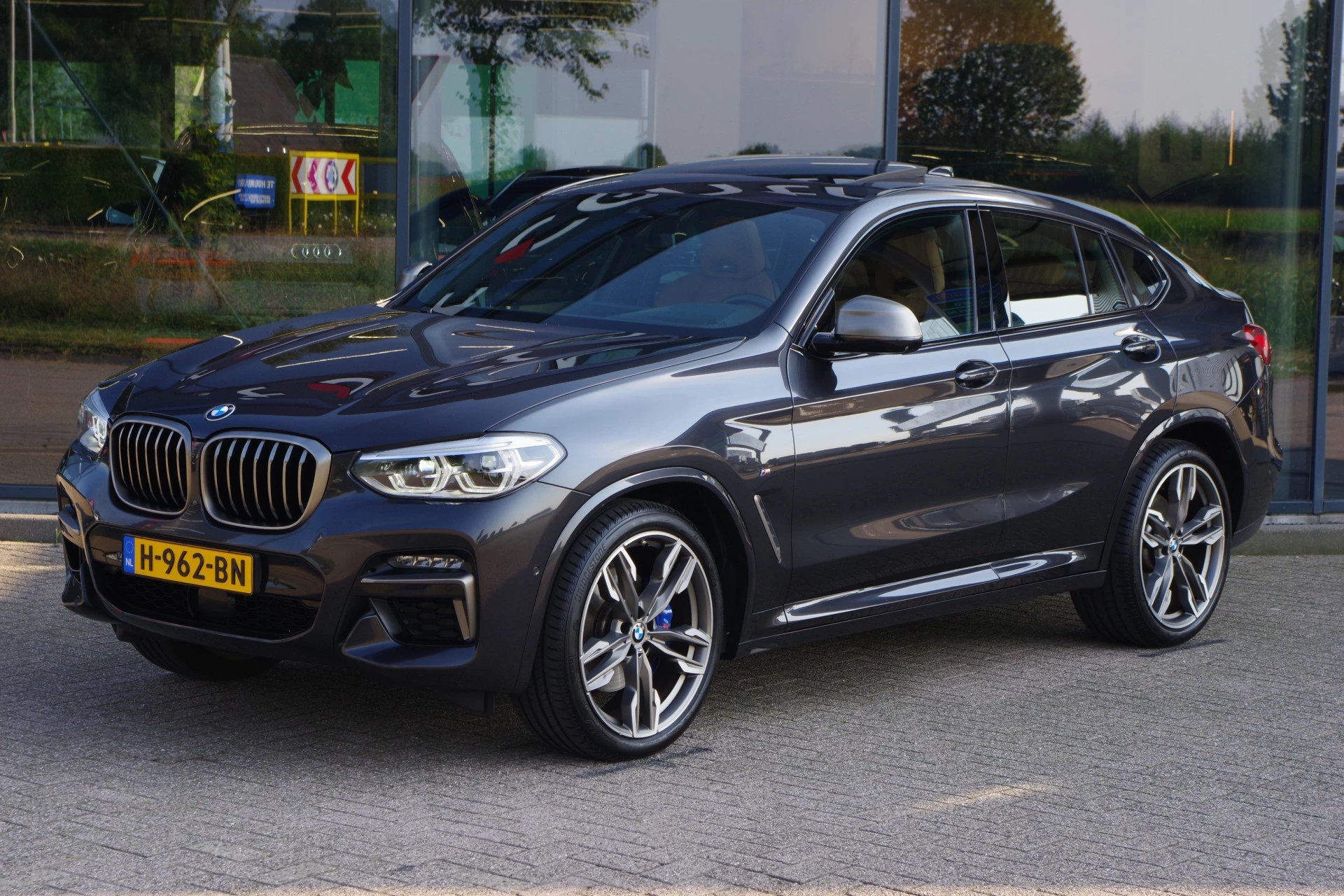 Hoofdafbeelding BMW X4