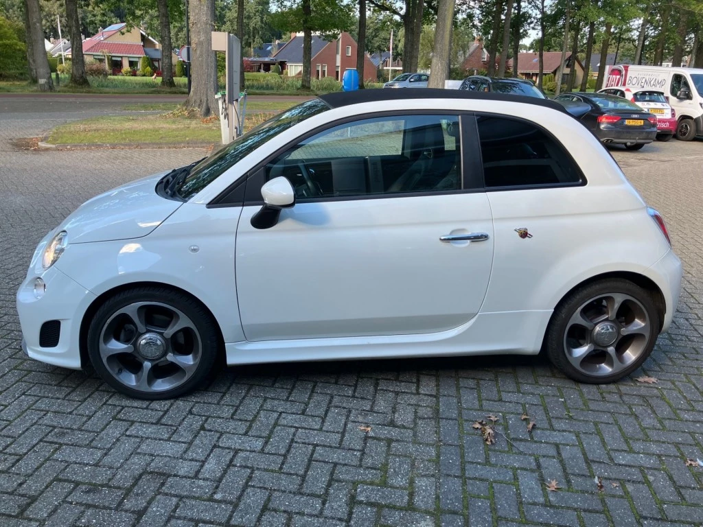 Hoofdafbeelding Abarth 500C