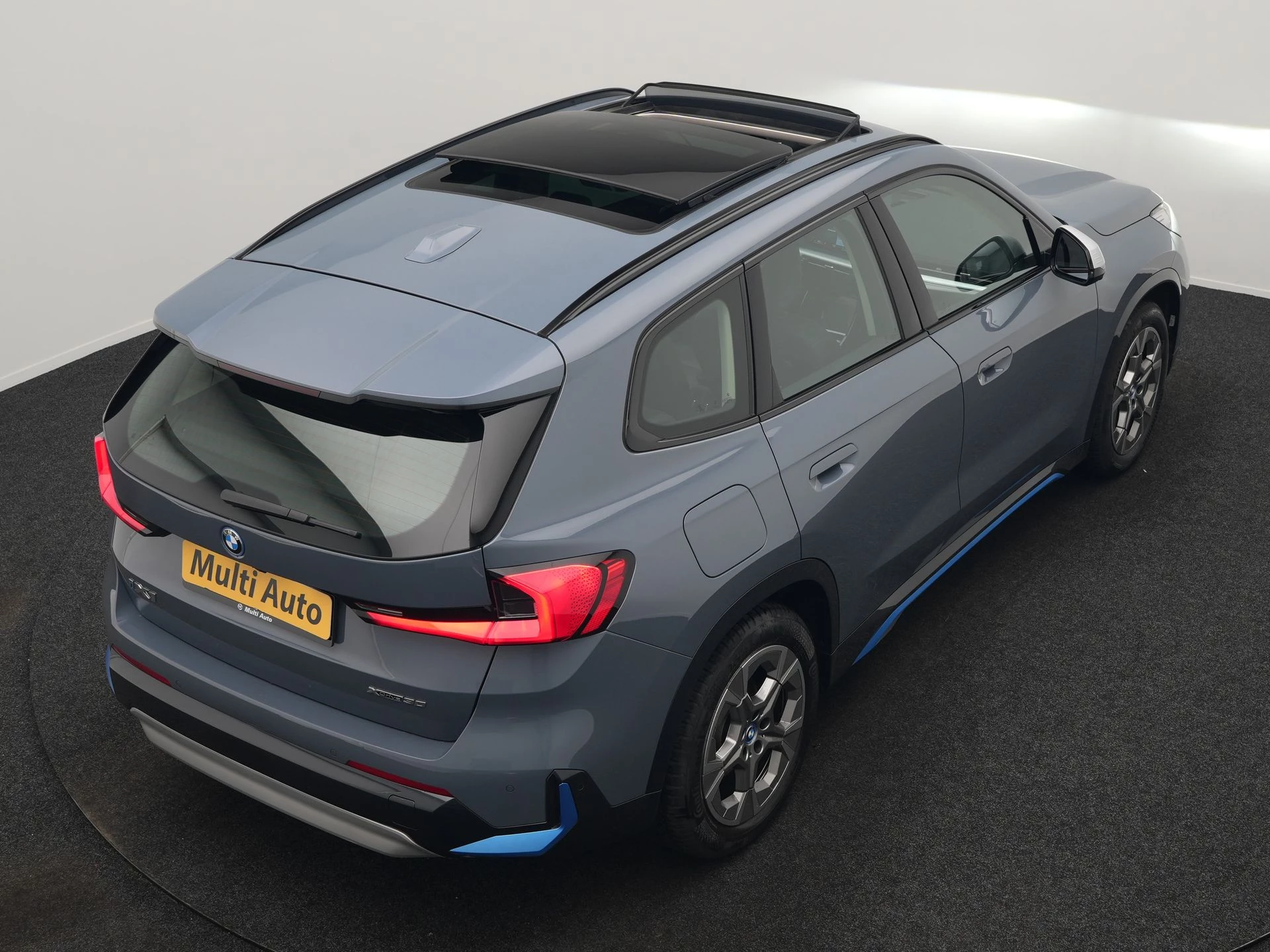 Hoofdafbeelding BMW iX1