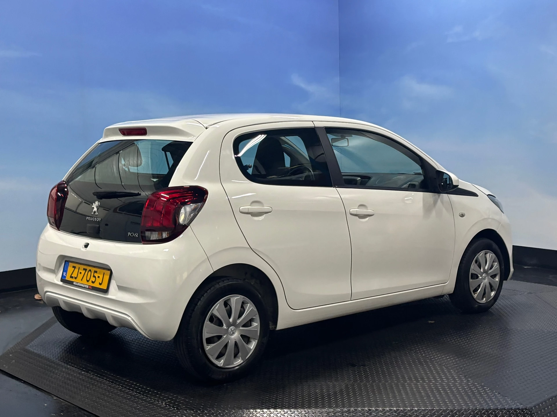 Hoofdafbeelding Peugeot 108