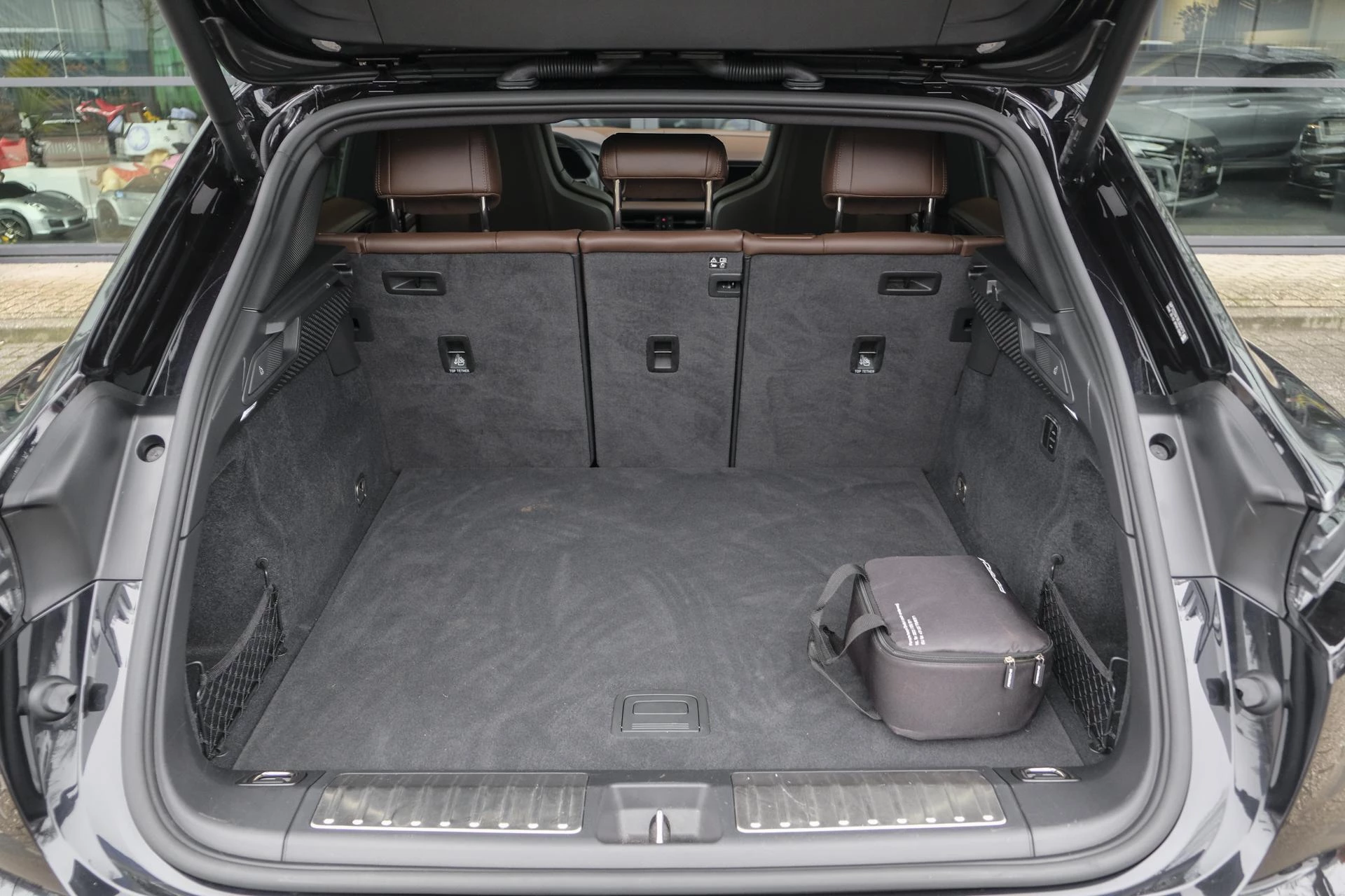 Hoofdafbeelding Porsche Macan