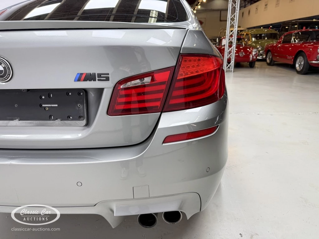 Hoofdafbeelding BMW M5