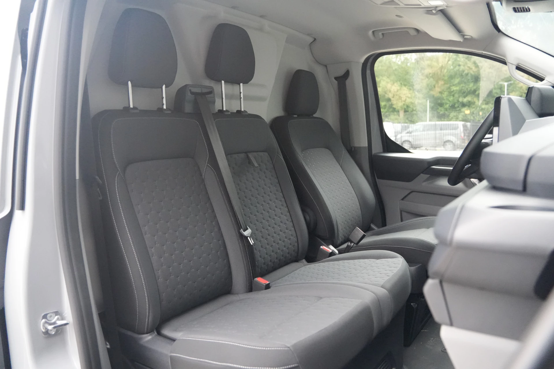 Hoofdafbeelding Ford E-Transit Custom