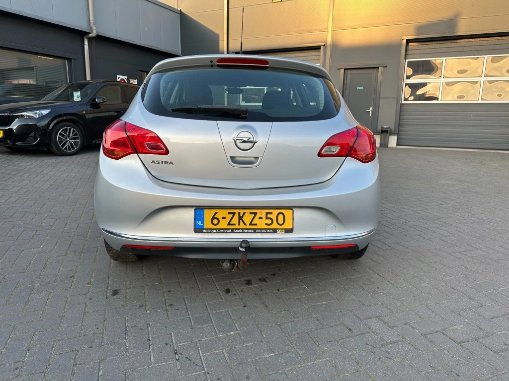 Hoofdafbeelding Opel Astra