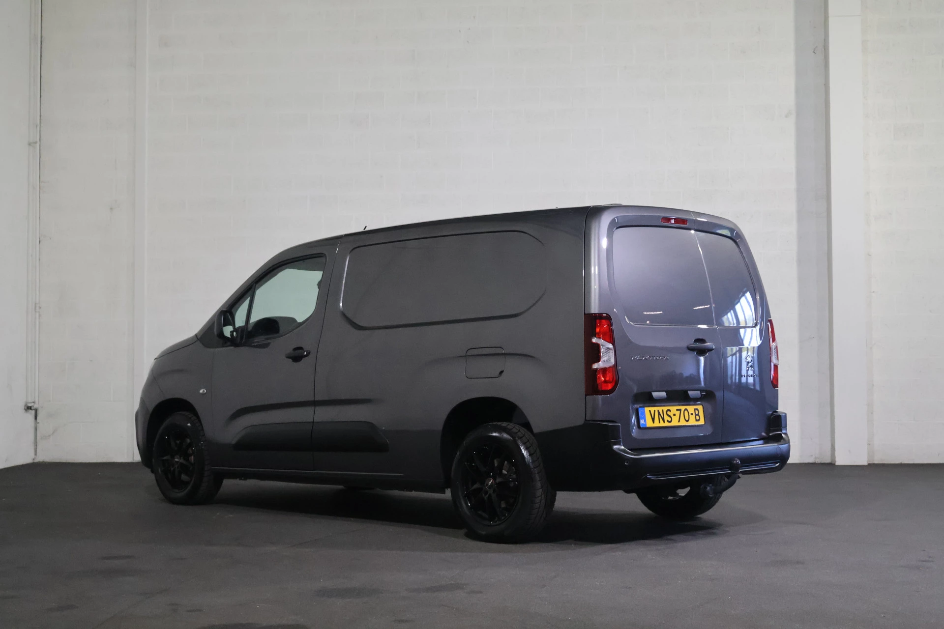 Hoofdafbeelding Peugeot Partner