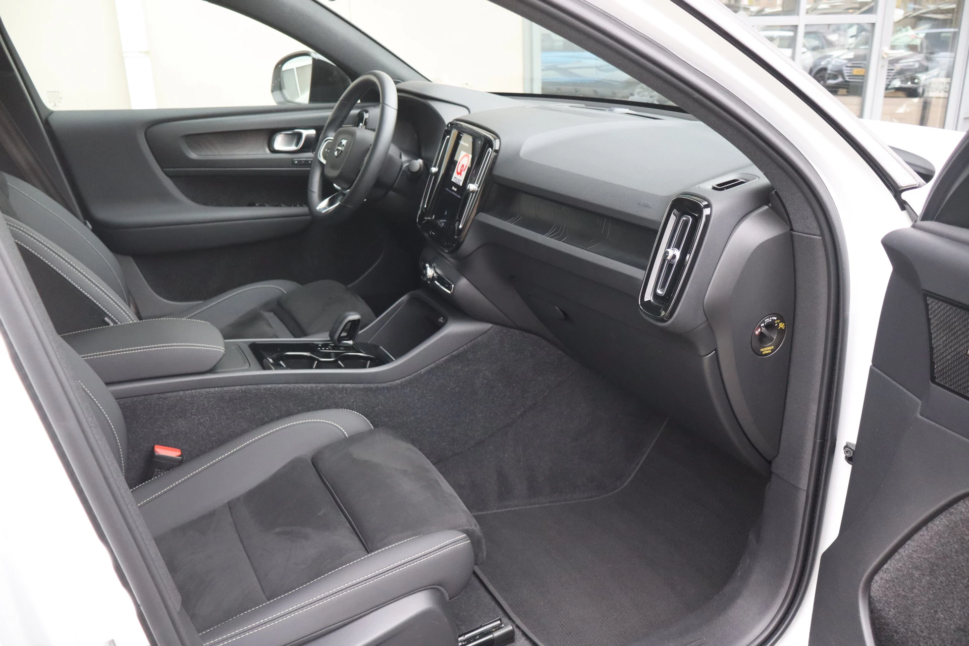 Hoofdafbeelding Volvo C40