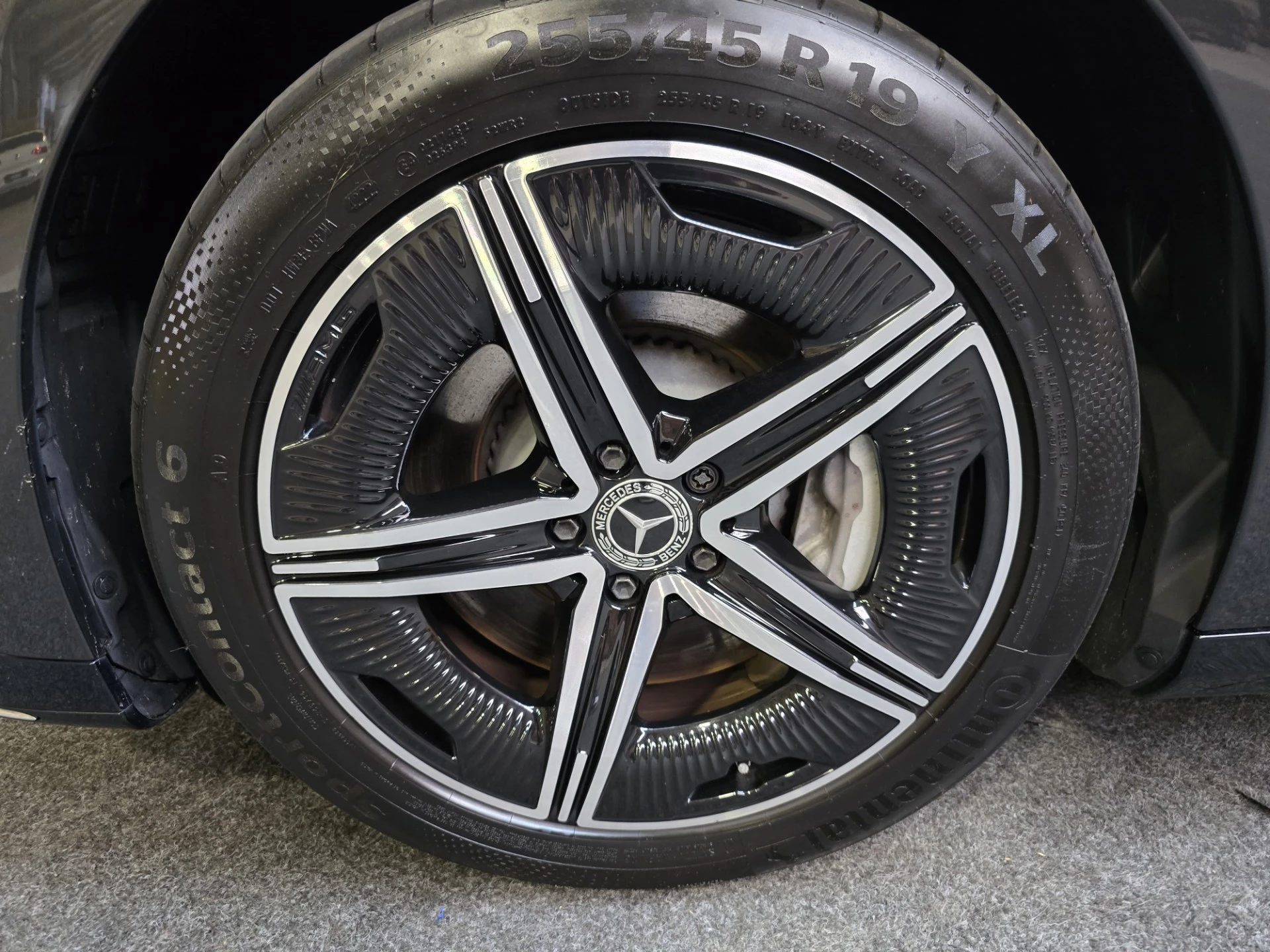 Hoofdafbeelding Mercedes-Benz EQE