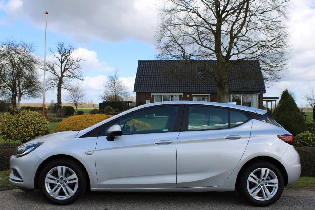 Hoofdafbeelding Opel Astra