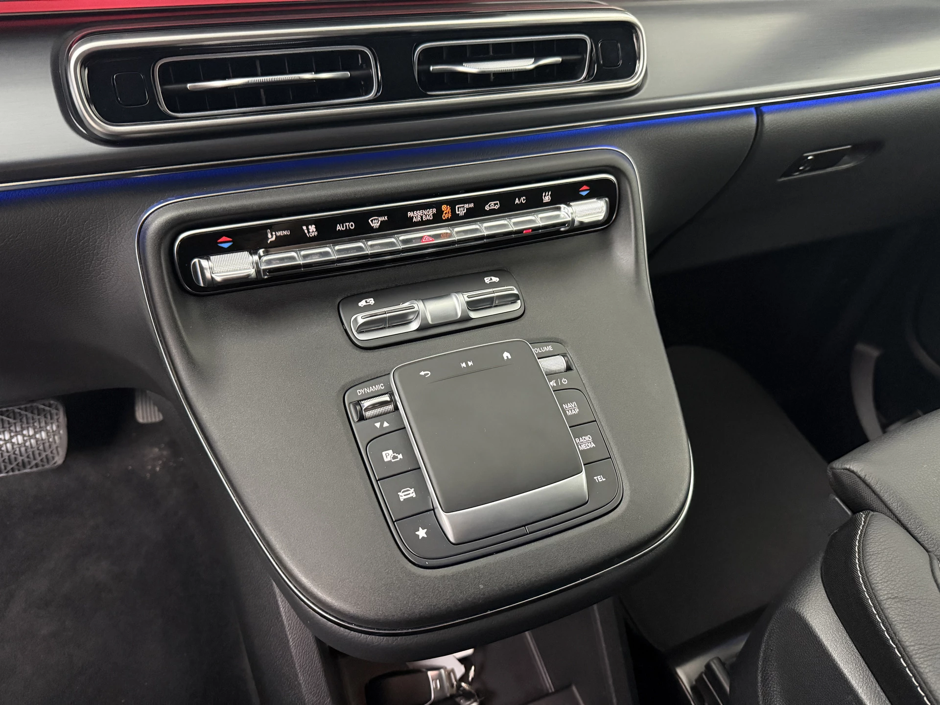 Hoofdafbeelding Mercedes-Benz EQV