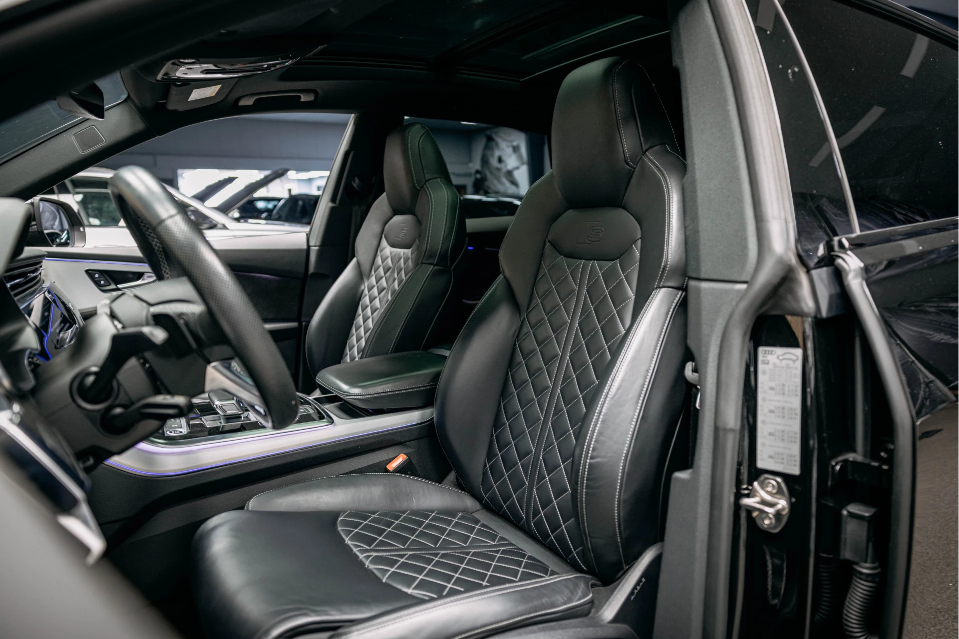 Hoofdafbeelding Audi Q8