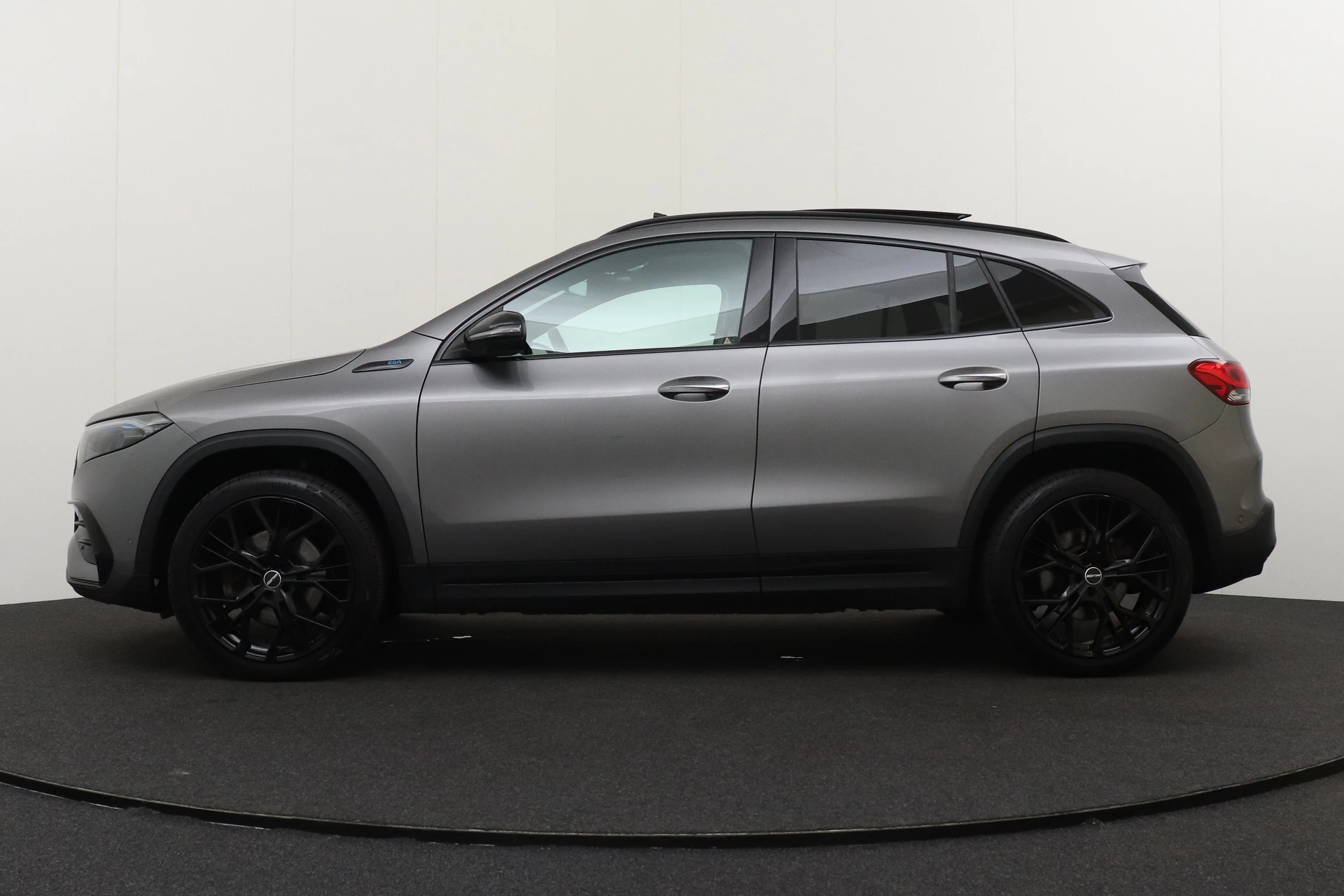 Hoofdafbeelding Mercedes-Benz EQA