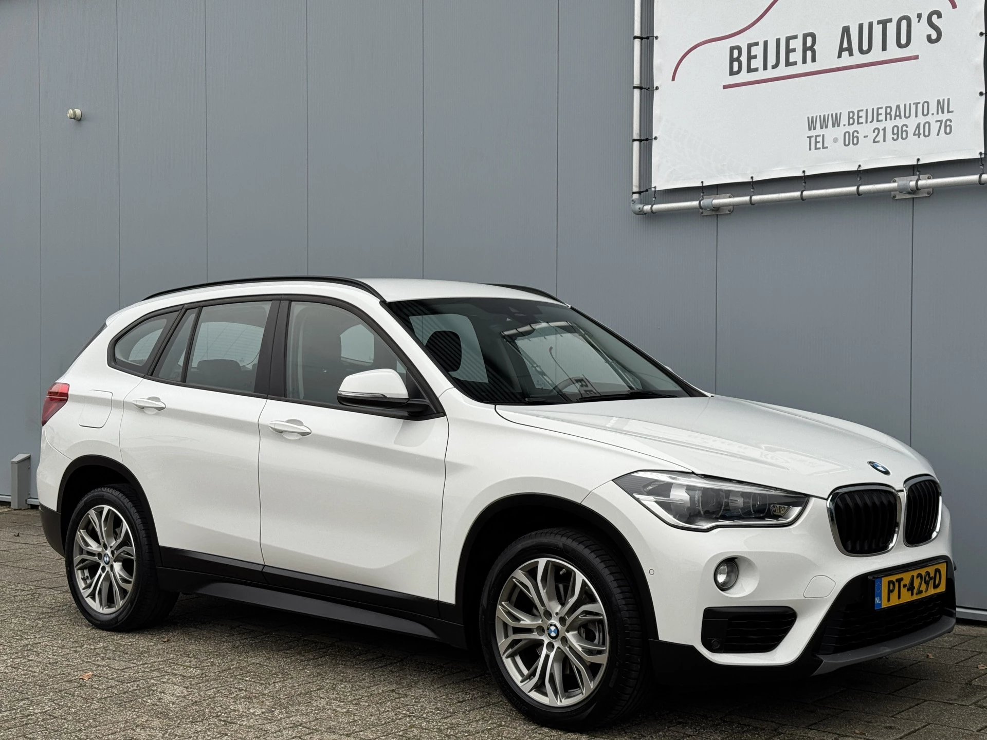 Hoofdafbeelding BMW X1