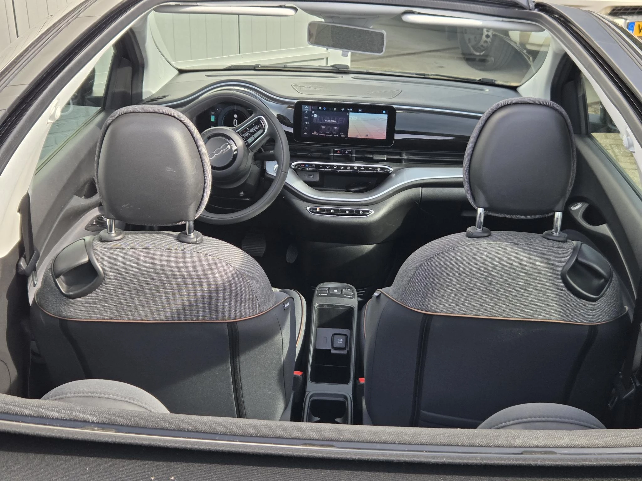 Hoofdafbeelding Fiat 500C