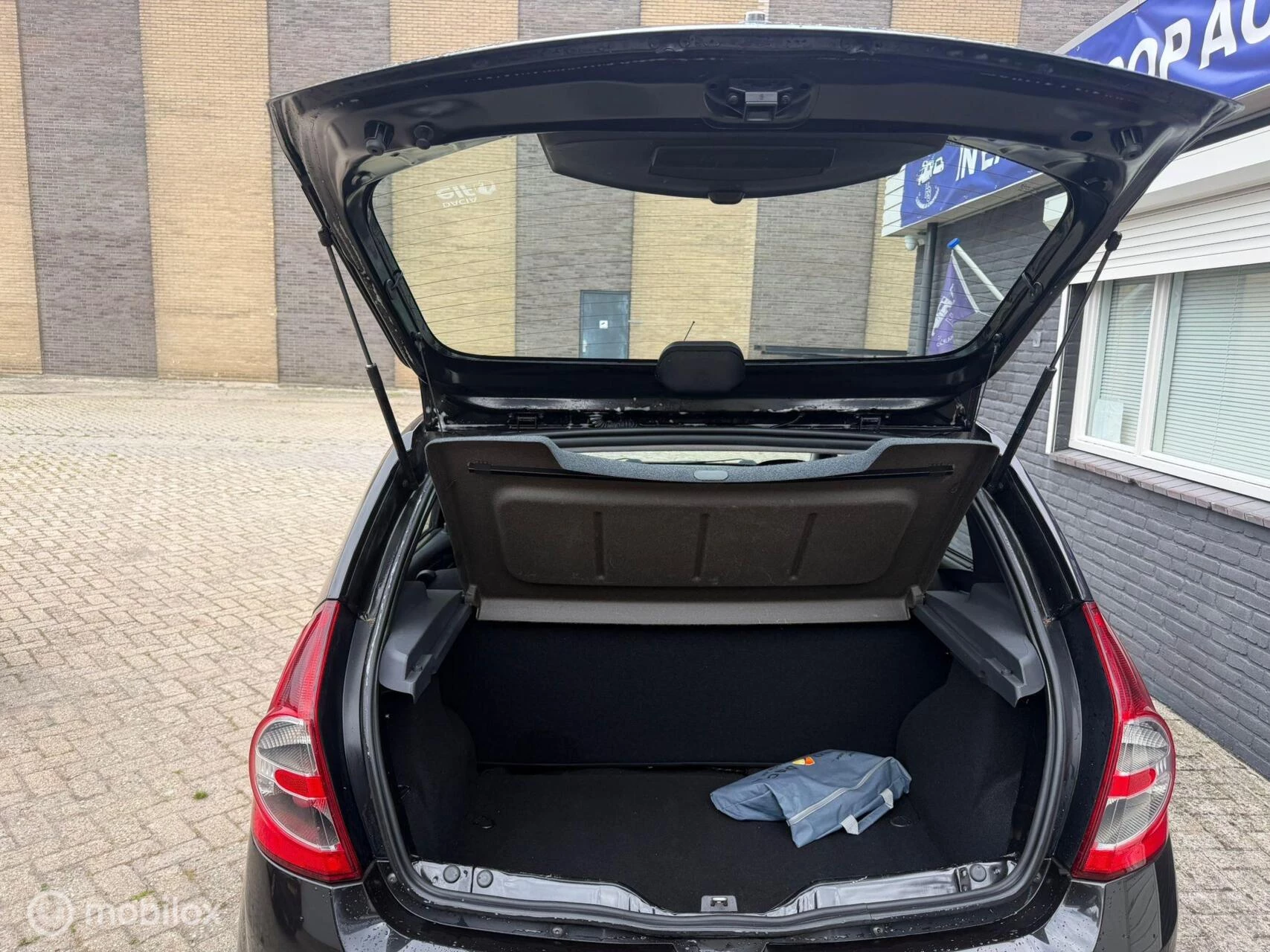 Hoofdafbeelding Dacia Sandero