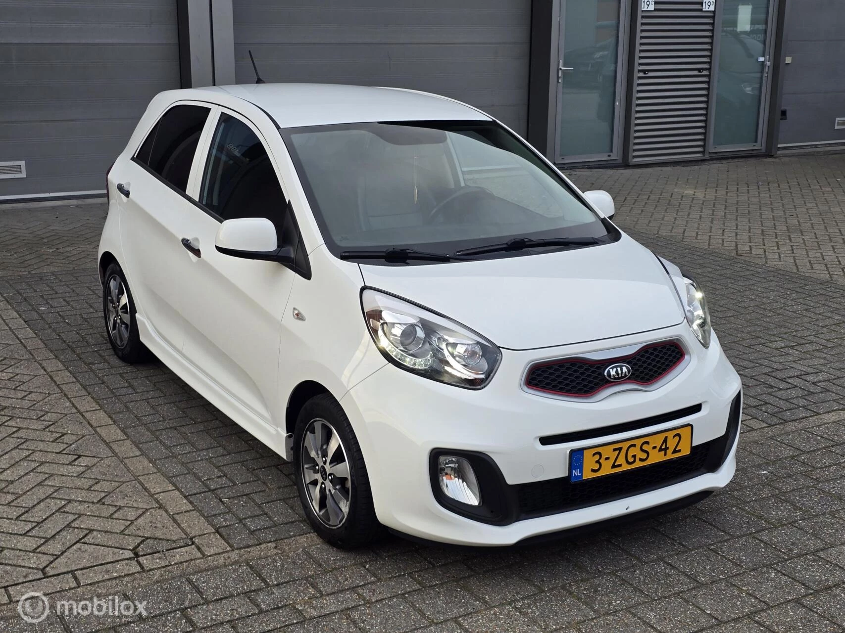 Hoofdafbeelding Kia Picanto