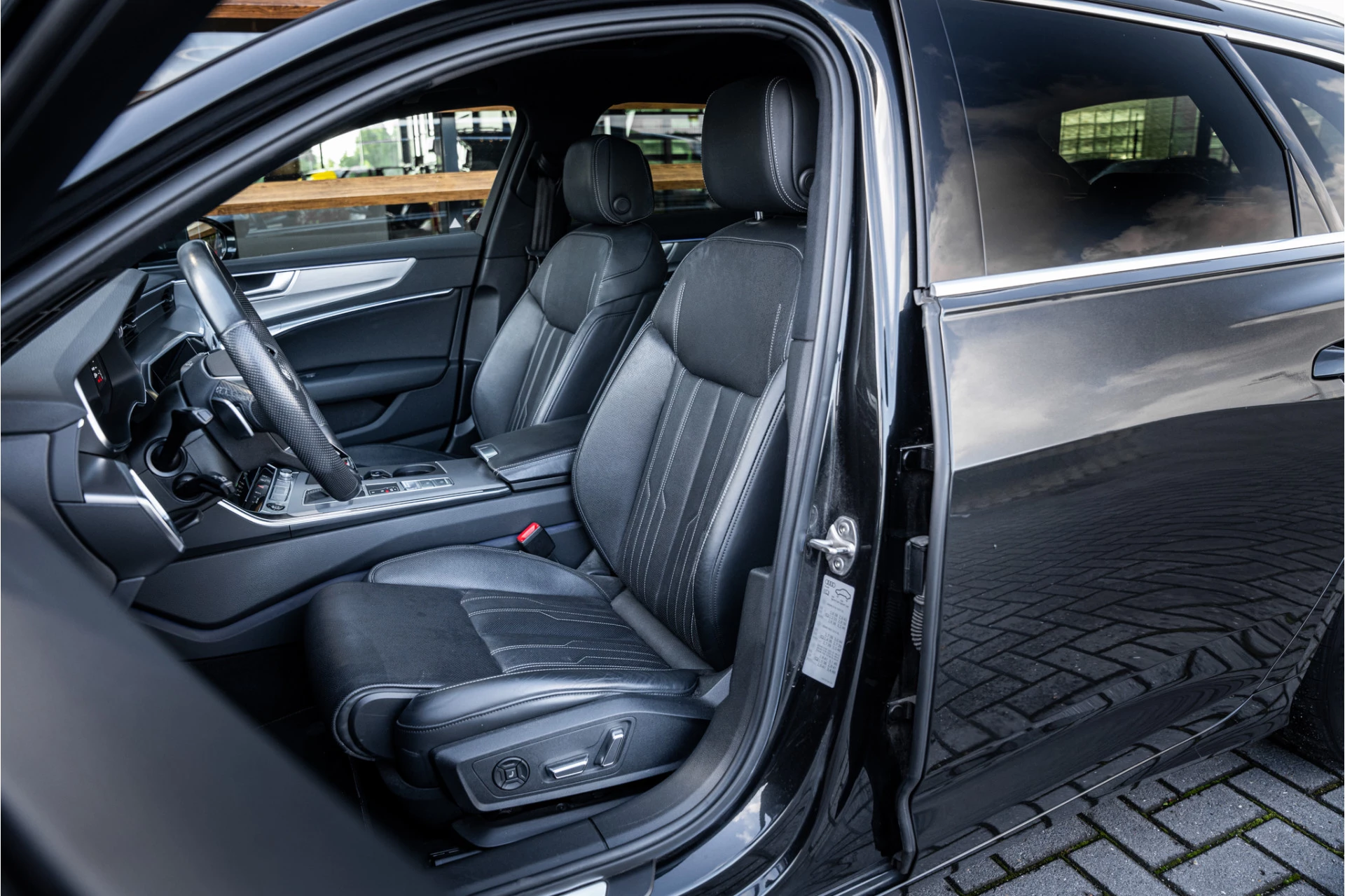 Hoofdafbeelding Audi A6