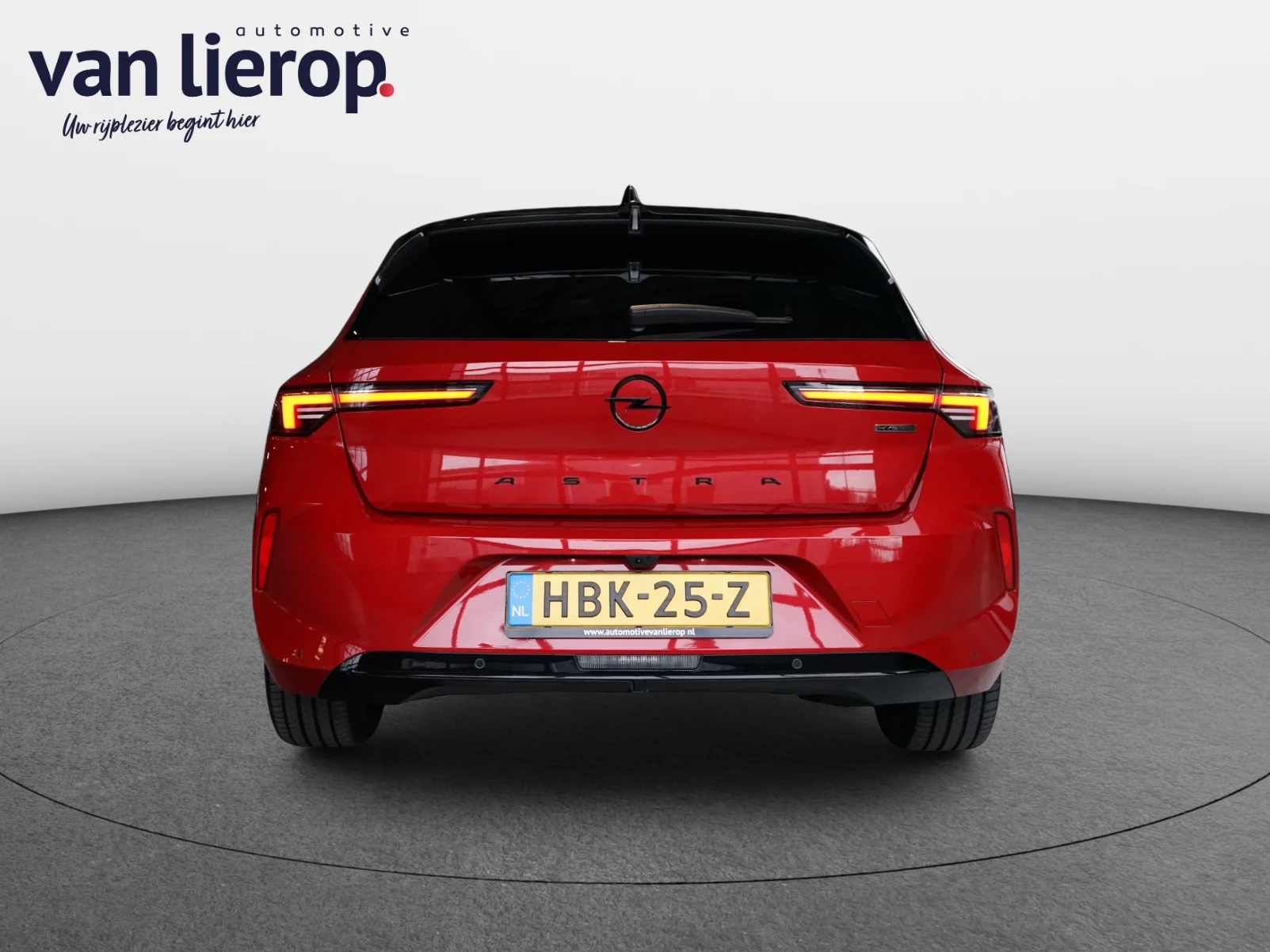 Hoofdafbeelding Opel Astra