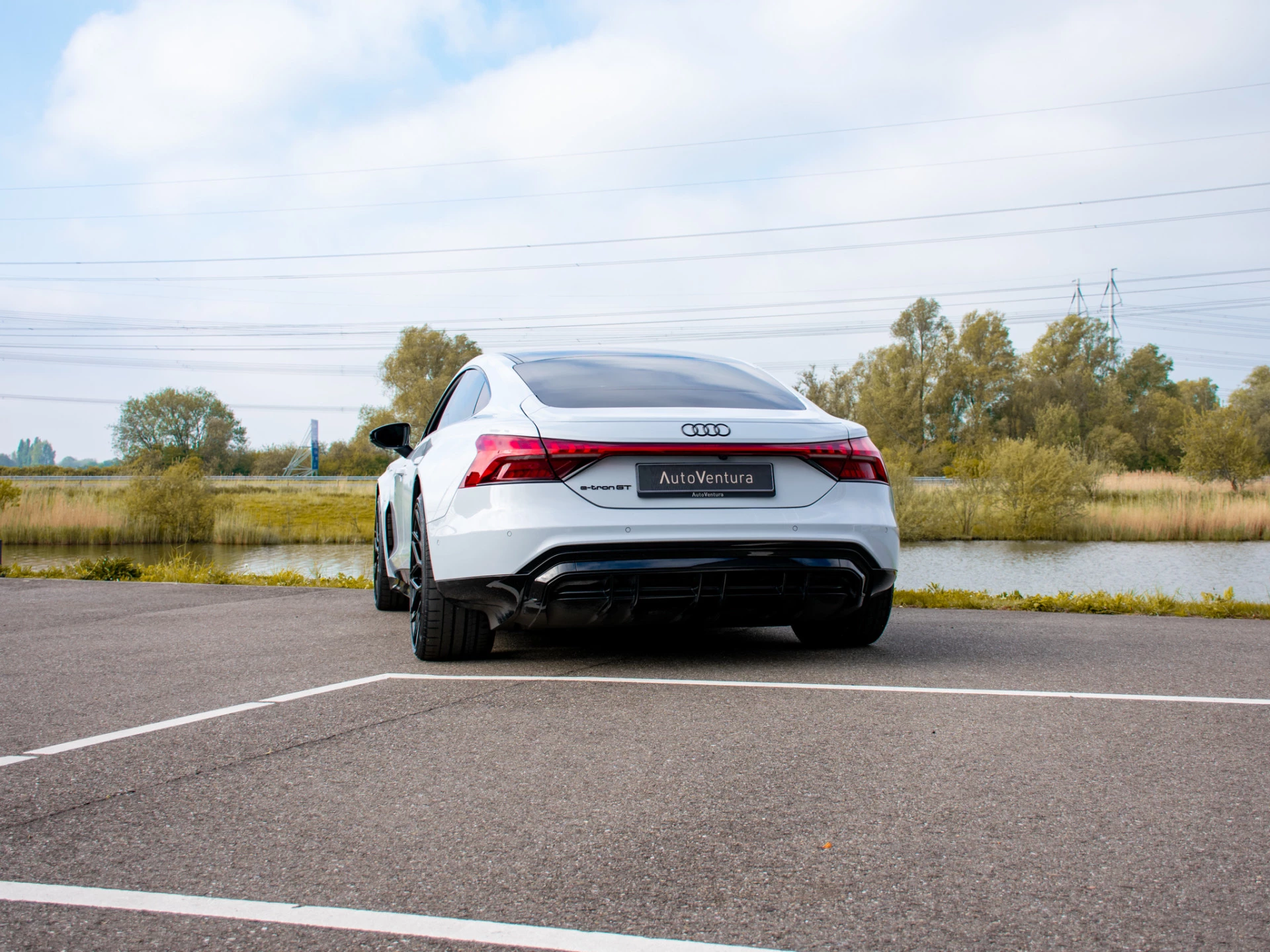 Hoofdafbeelding Audi e-tron GT