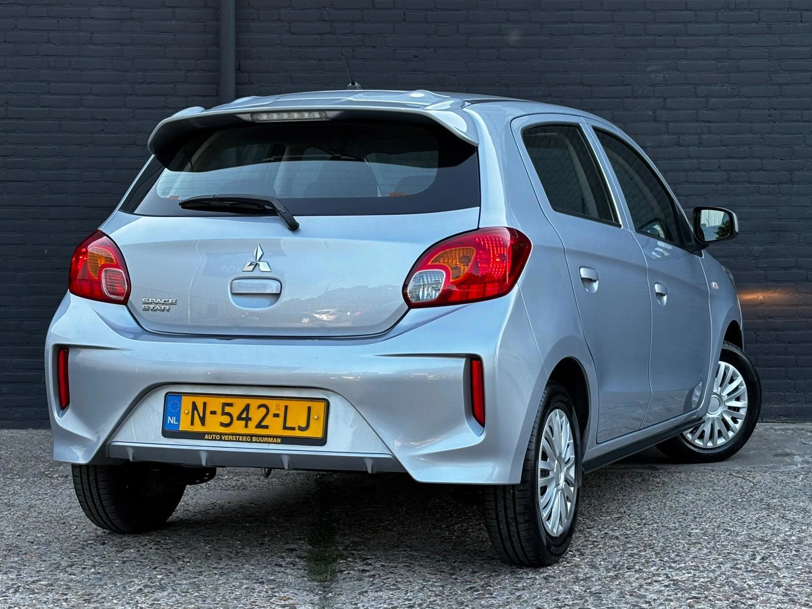 Hoofdafbeelding Mitsubishi Space Star