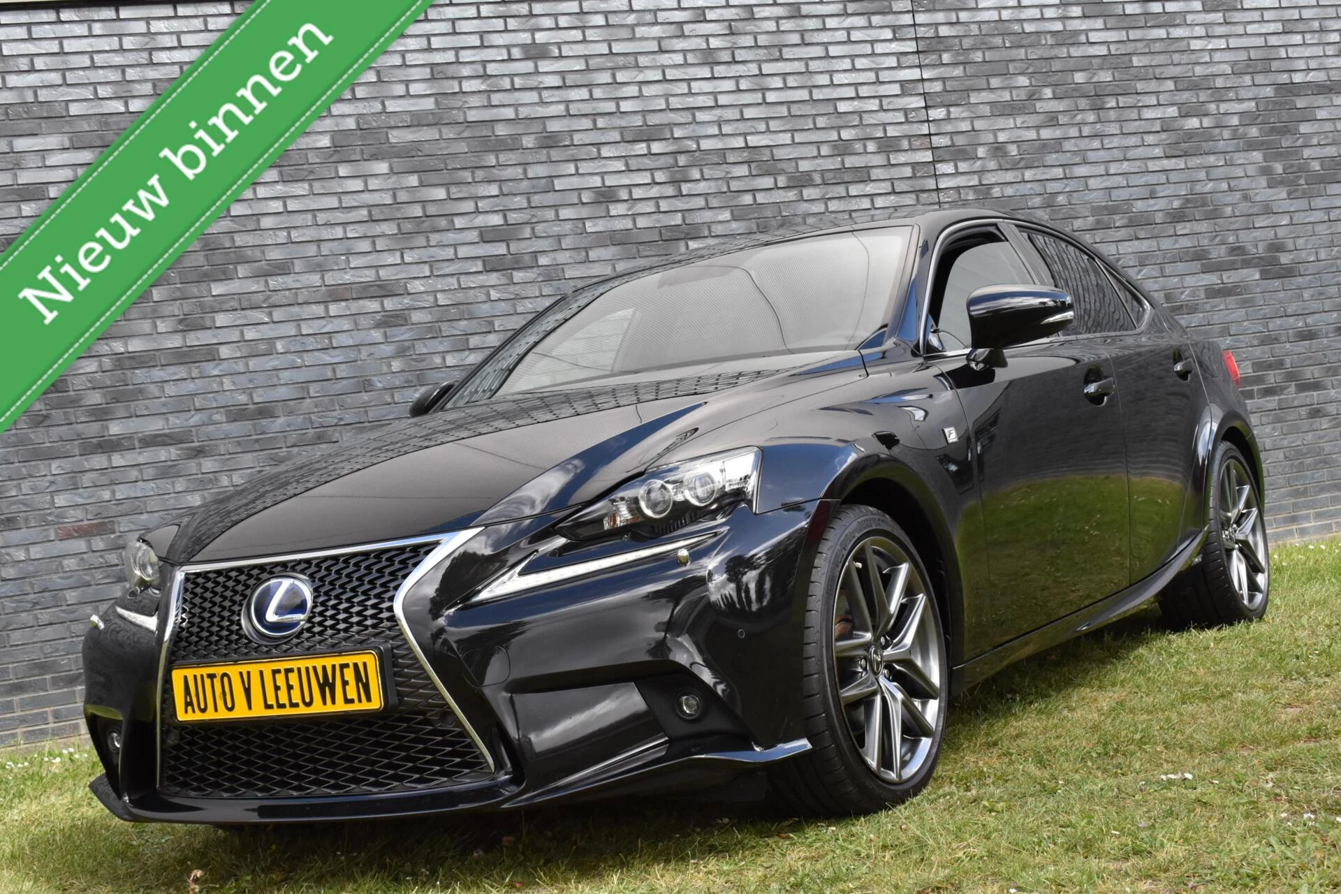Hoofdafbeelding Lexus IS