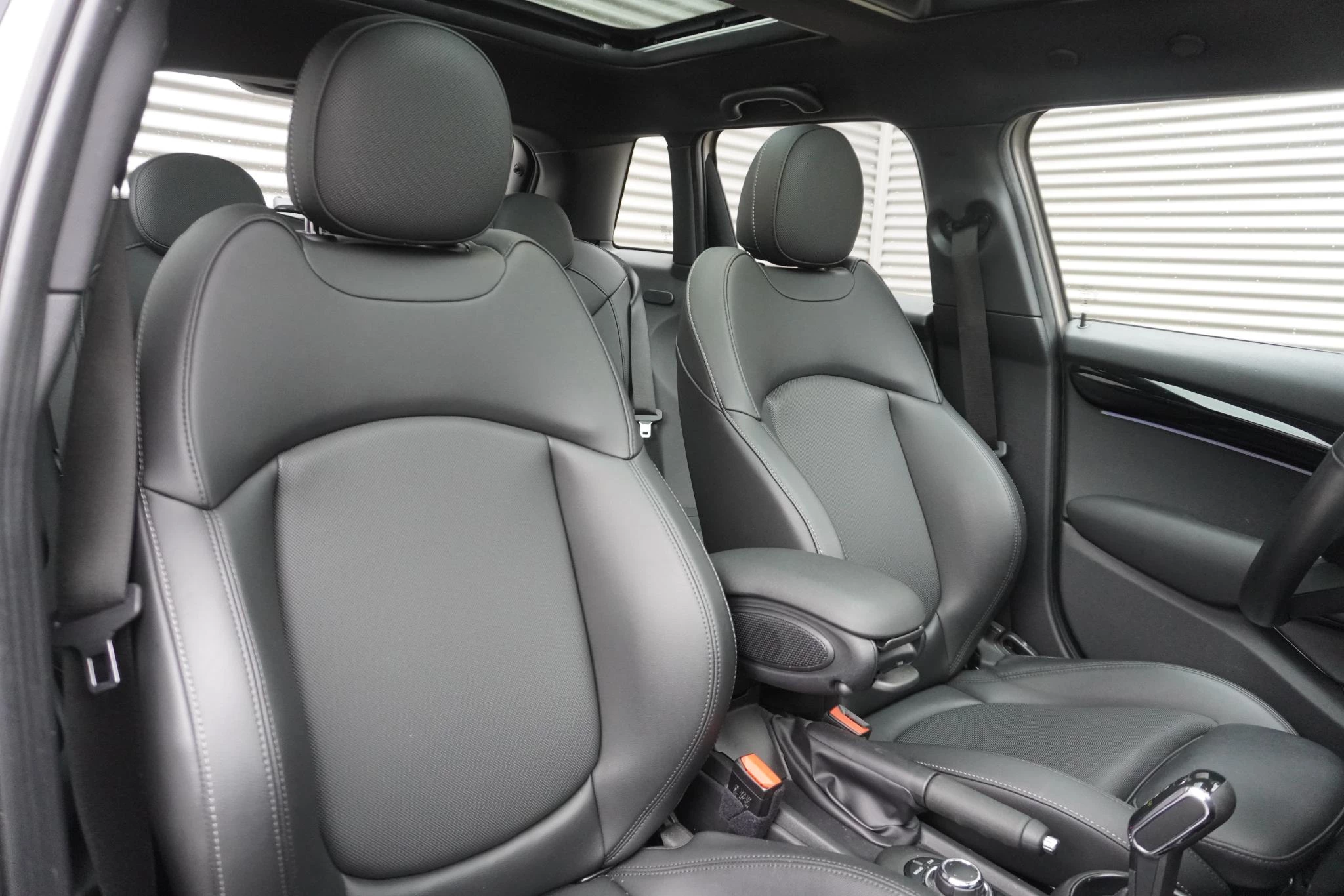 Hoofdafbeelding MINI 5-deurs