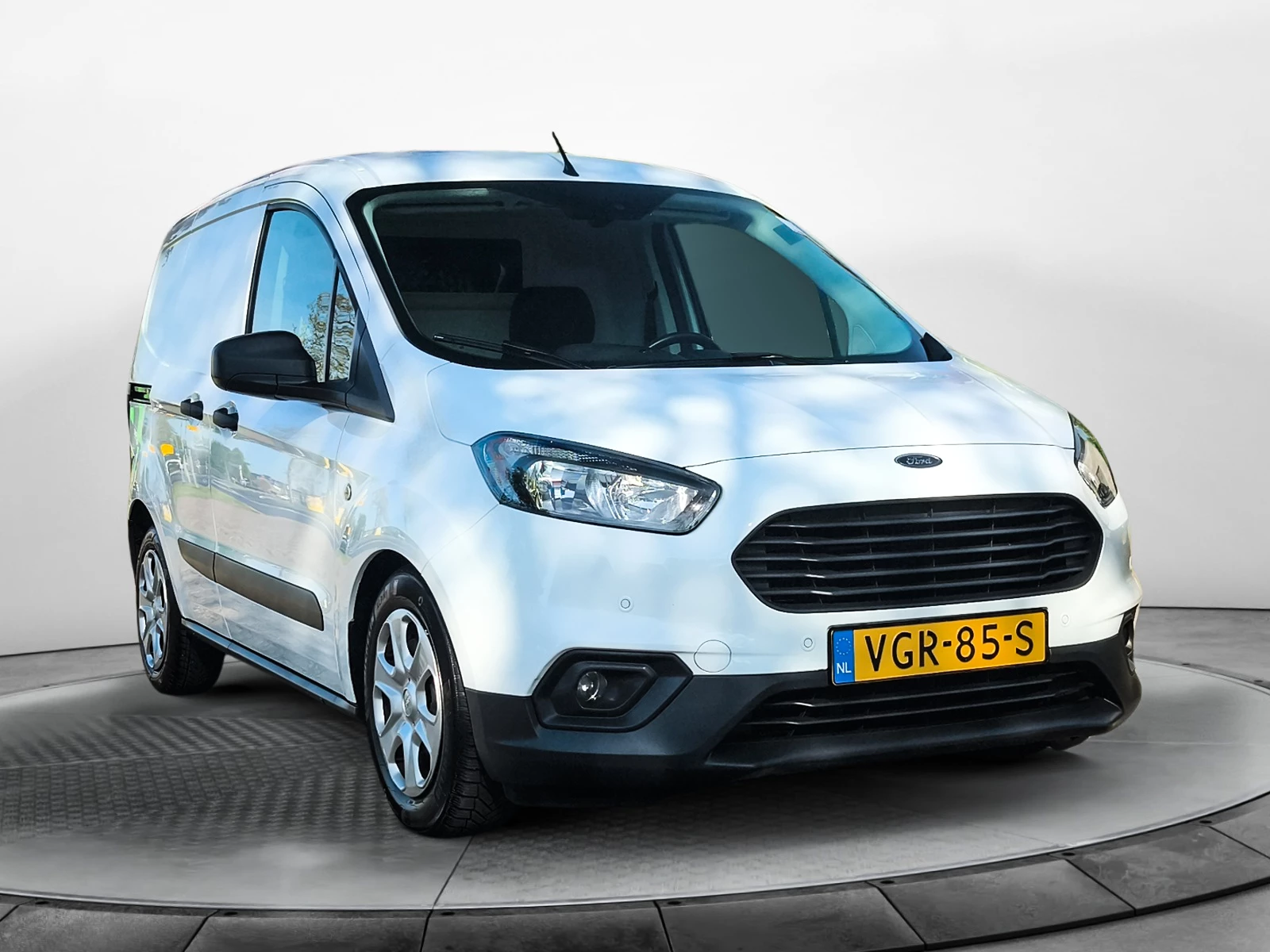 Hoofdafbeelding Ford Transit Courier