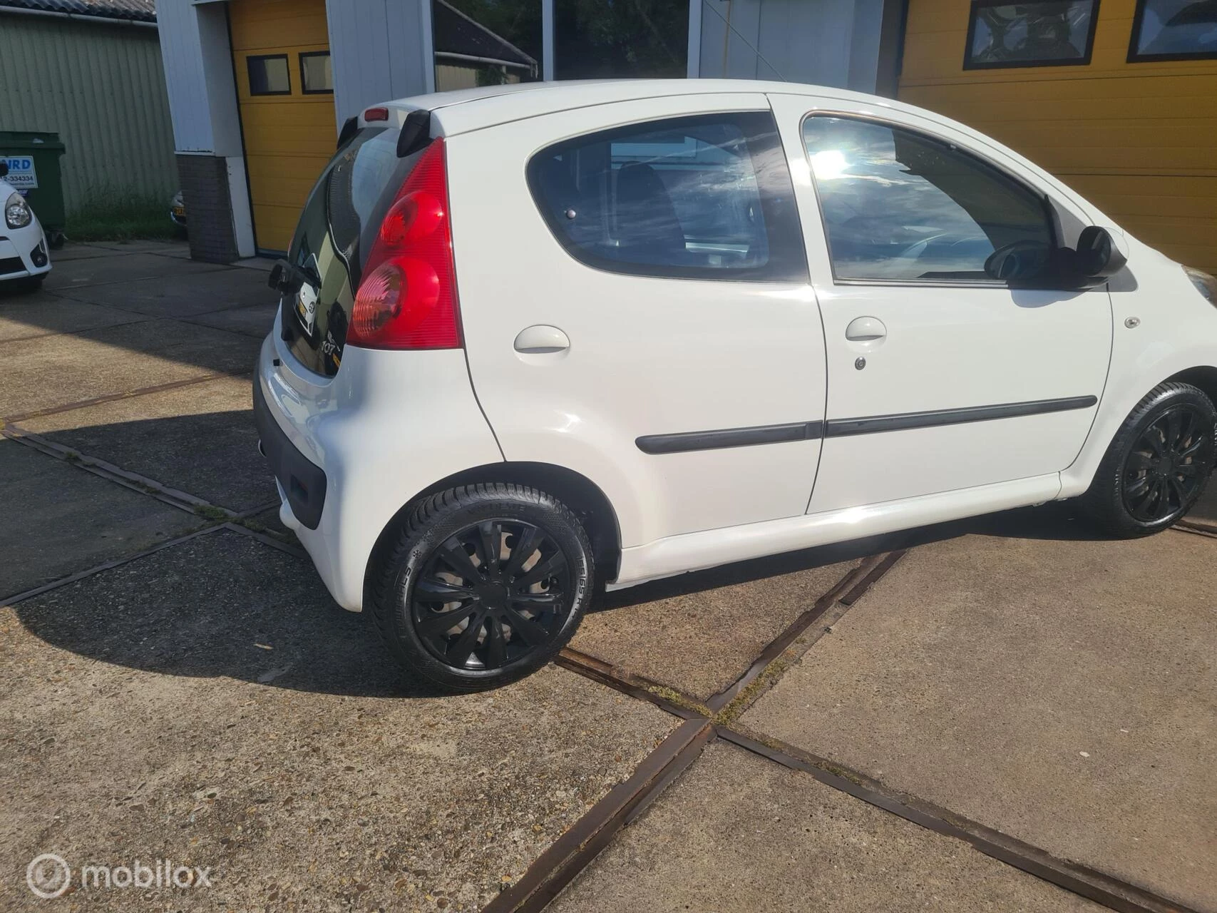 Hoofdafbeelding Peugeot 107