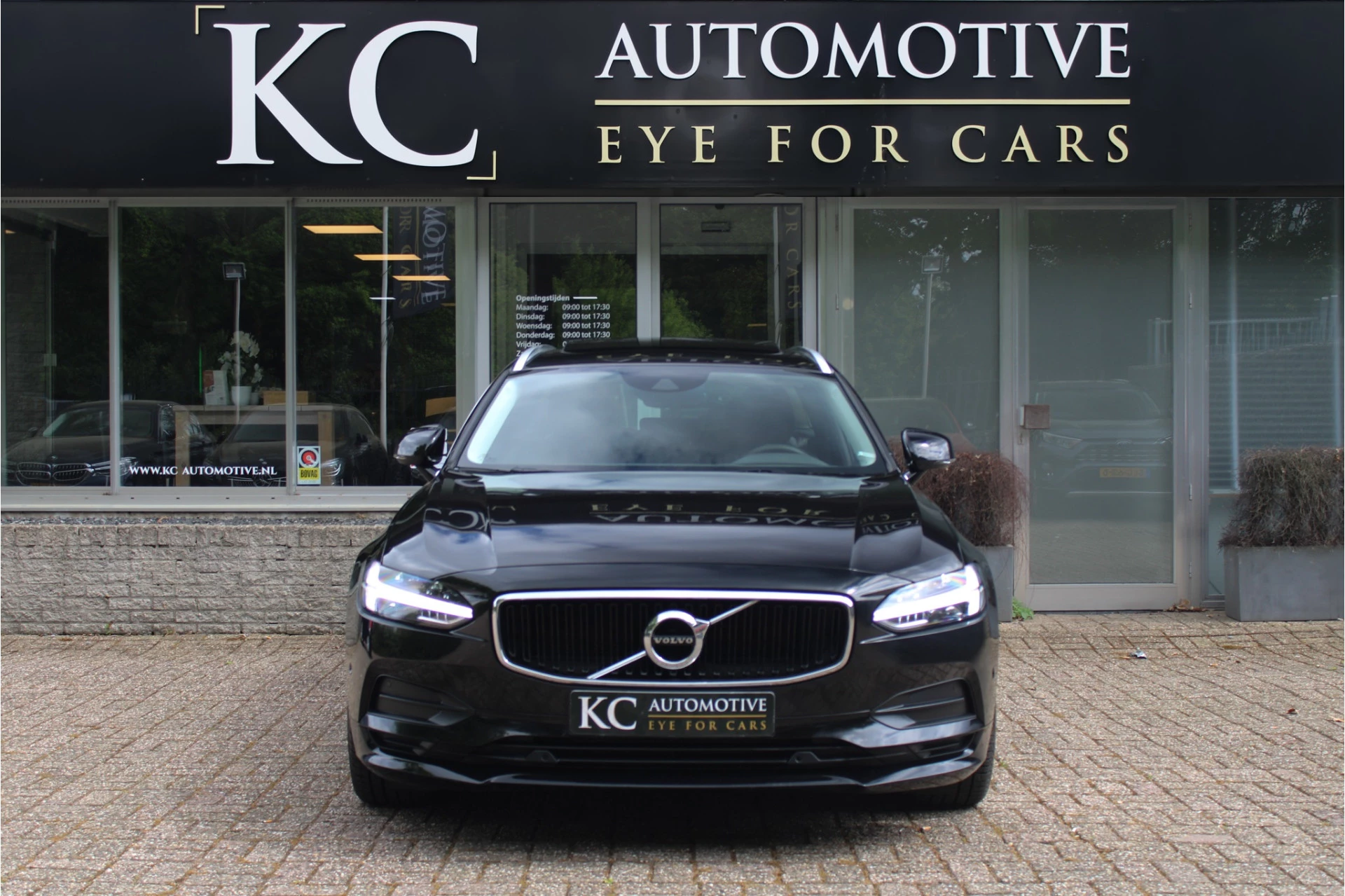 Hoofdafbeelding Volvo V90