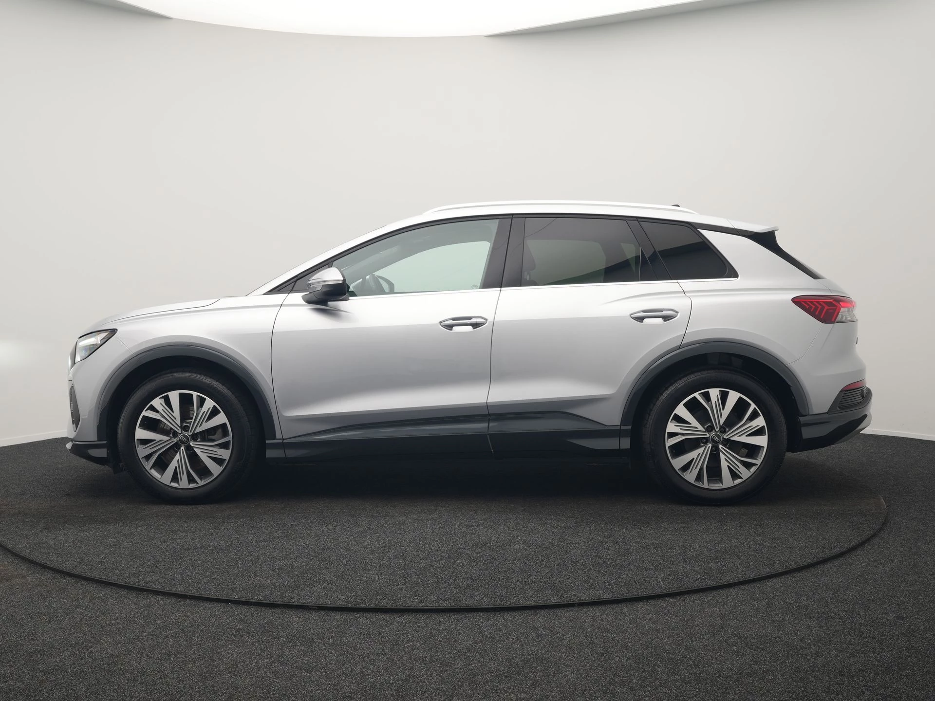 Hoofdafbeelding Audi Q4 e-tron