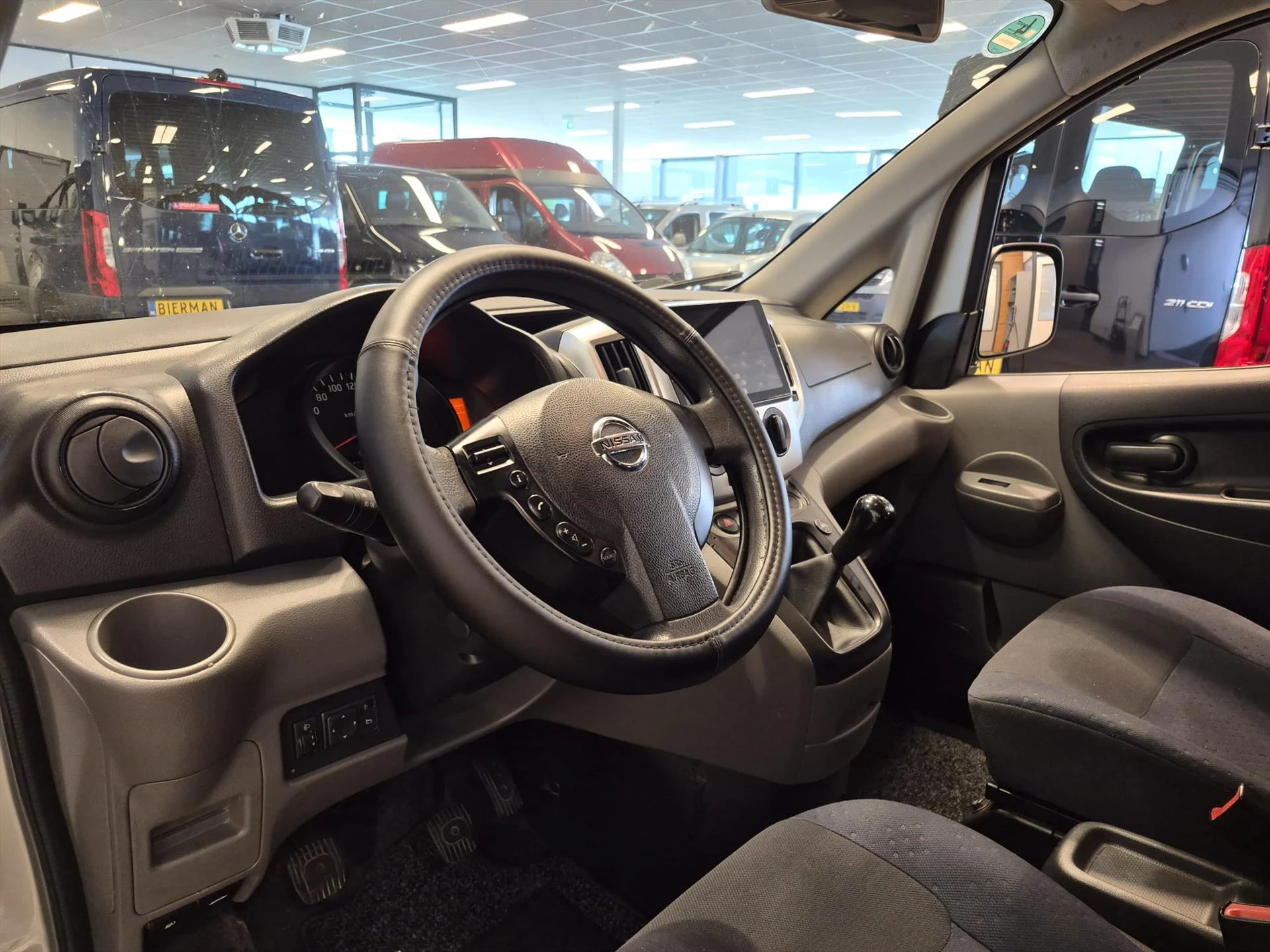 Hoofdafbeelding Nissan NV200