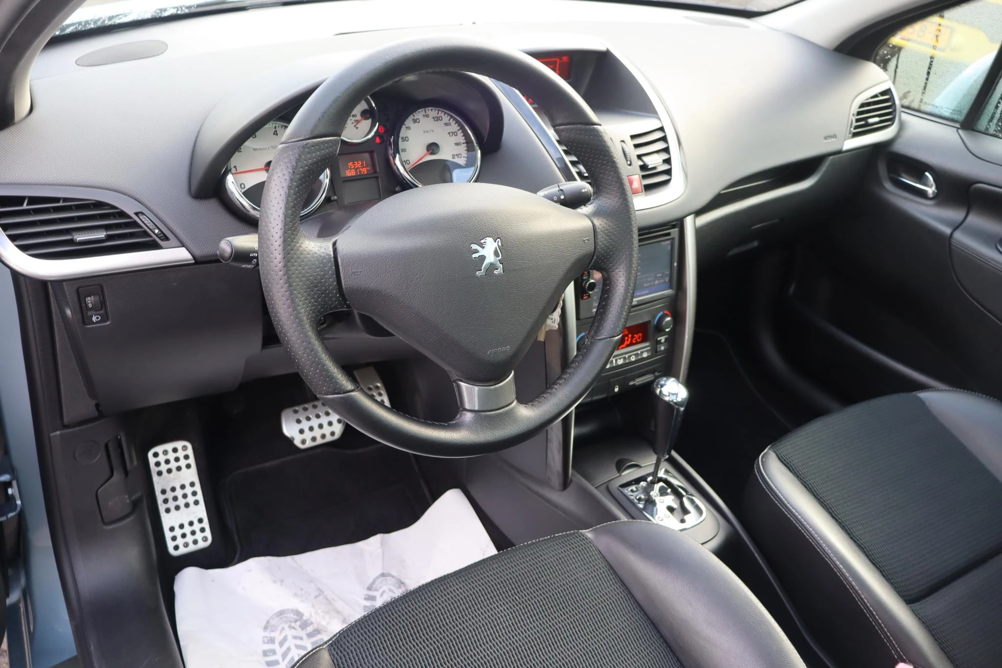 Hoofdafbeelding Peugeot 207