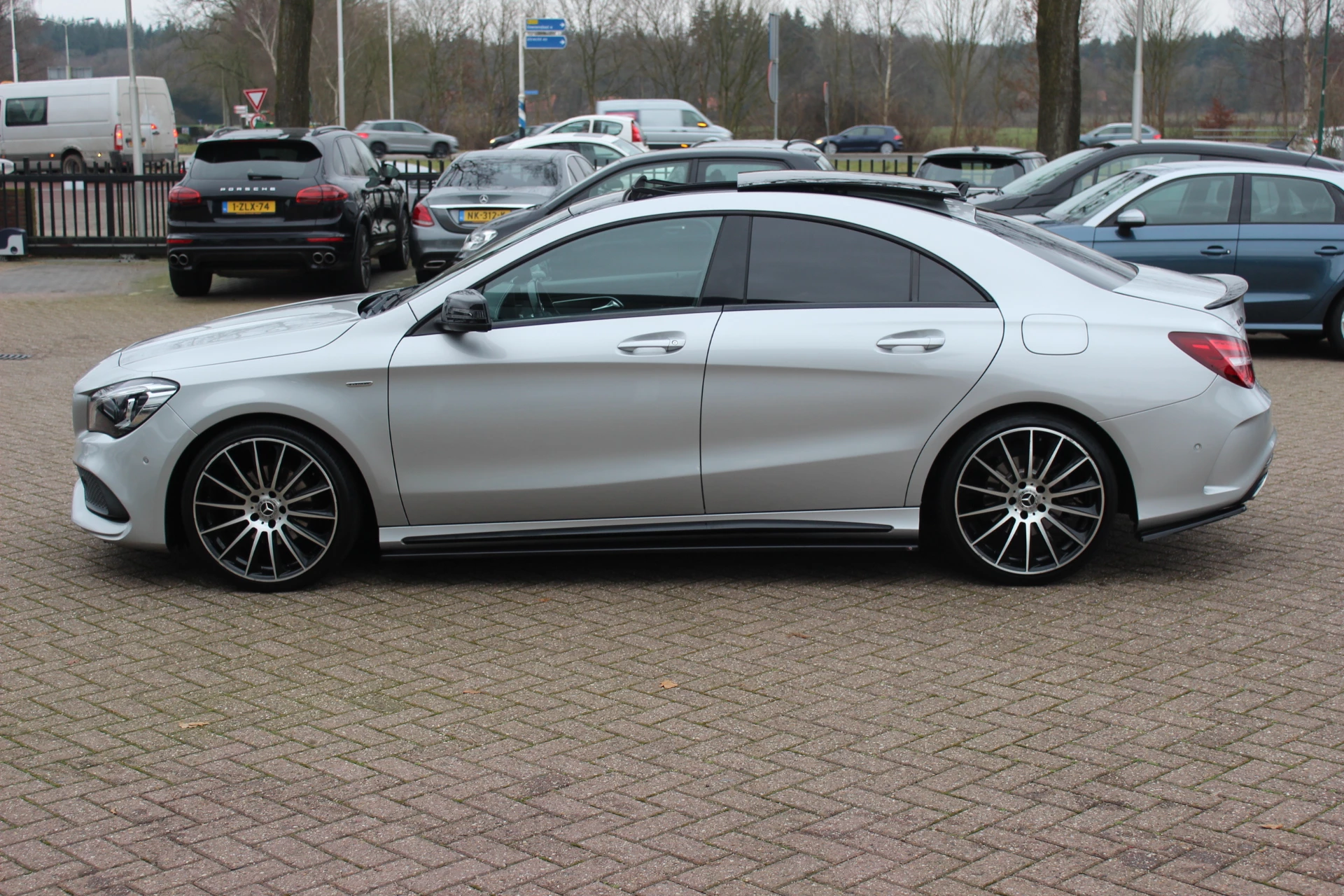 Hoofdafbeelding Mercedes-Benz CLA