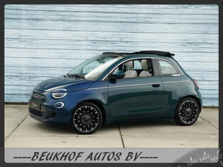 Fiat 500 La Prima 42 kWh Cabrio Carplay Camera Leer Navigati