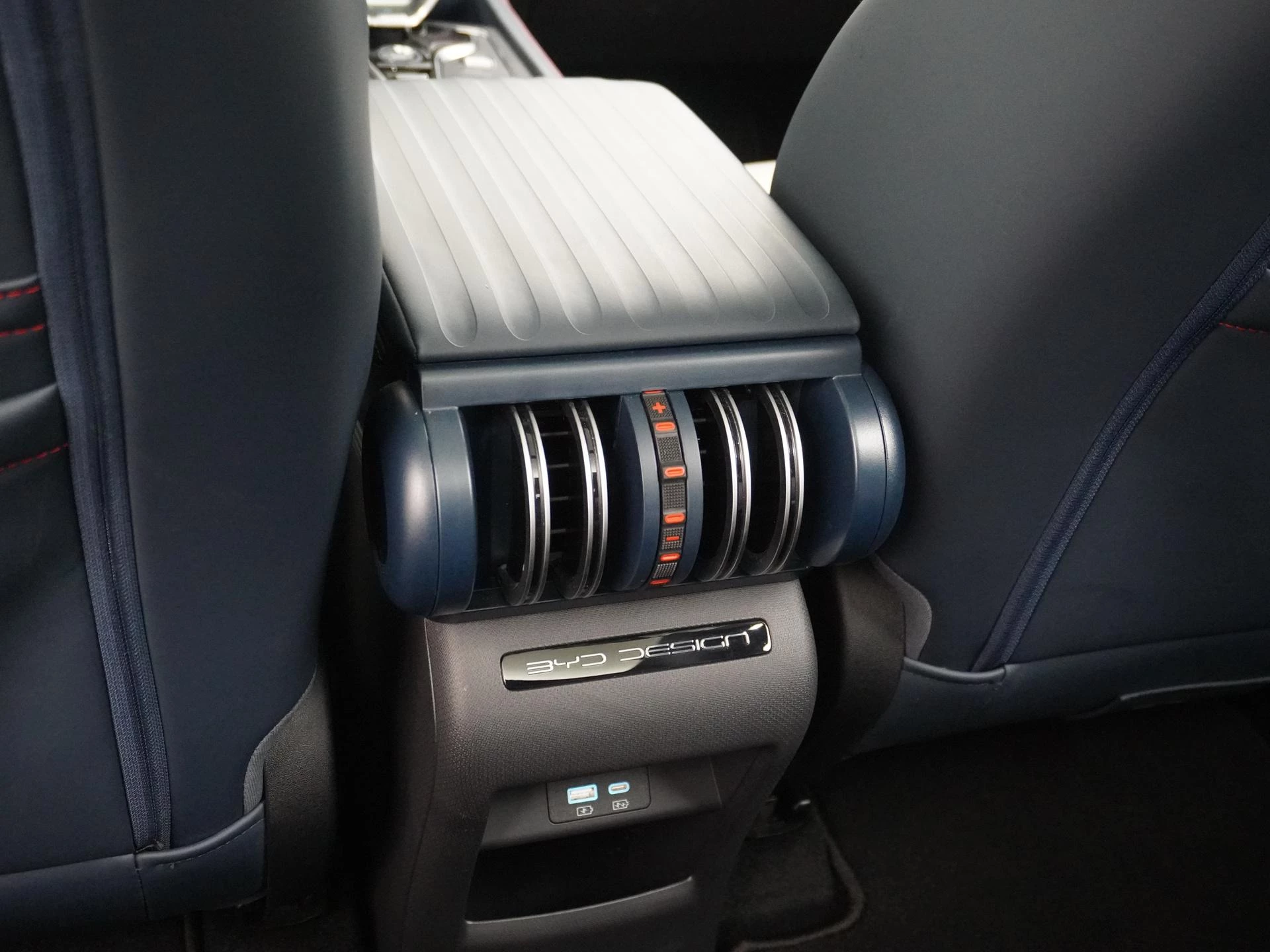 Hoofdafbeelding BYD ATTO 3