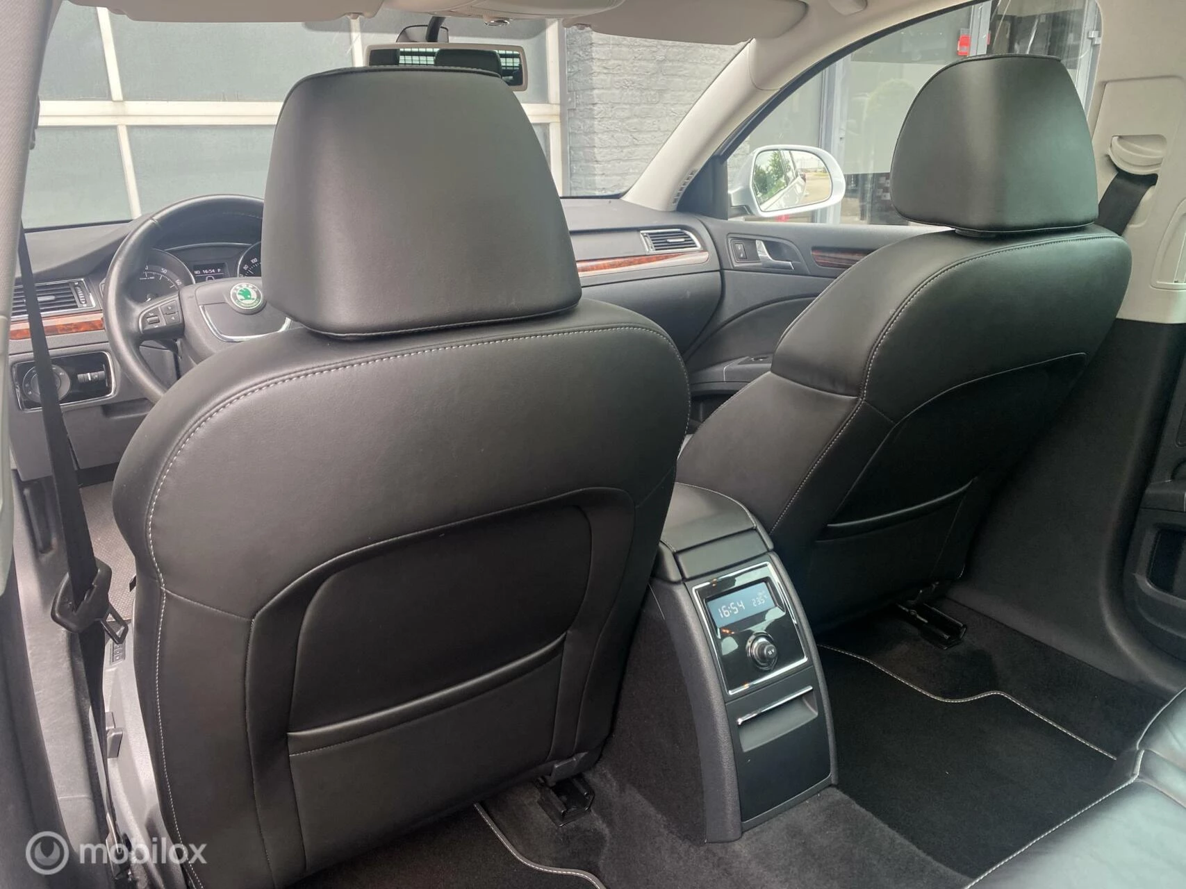 Hoofdafbeelding Škoda Superb