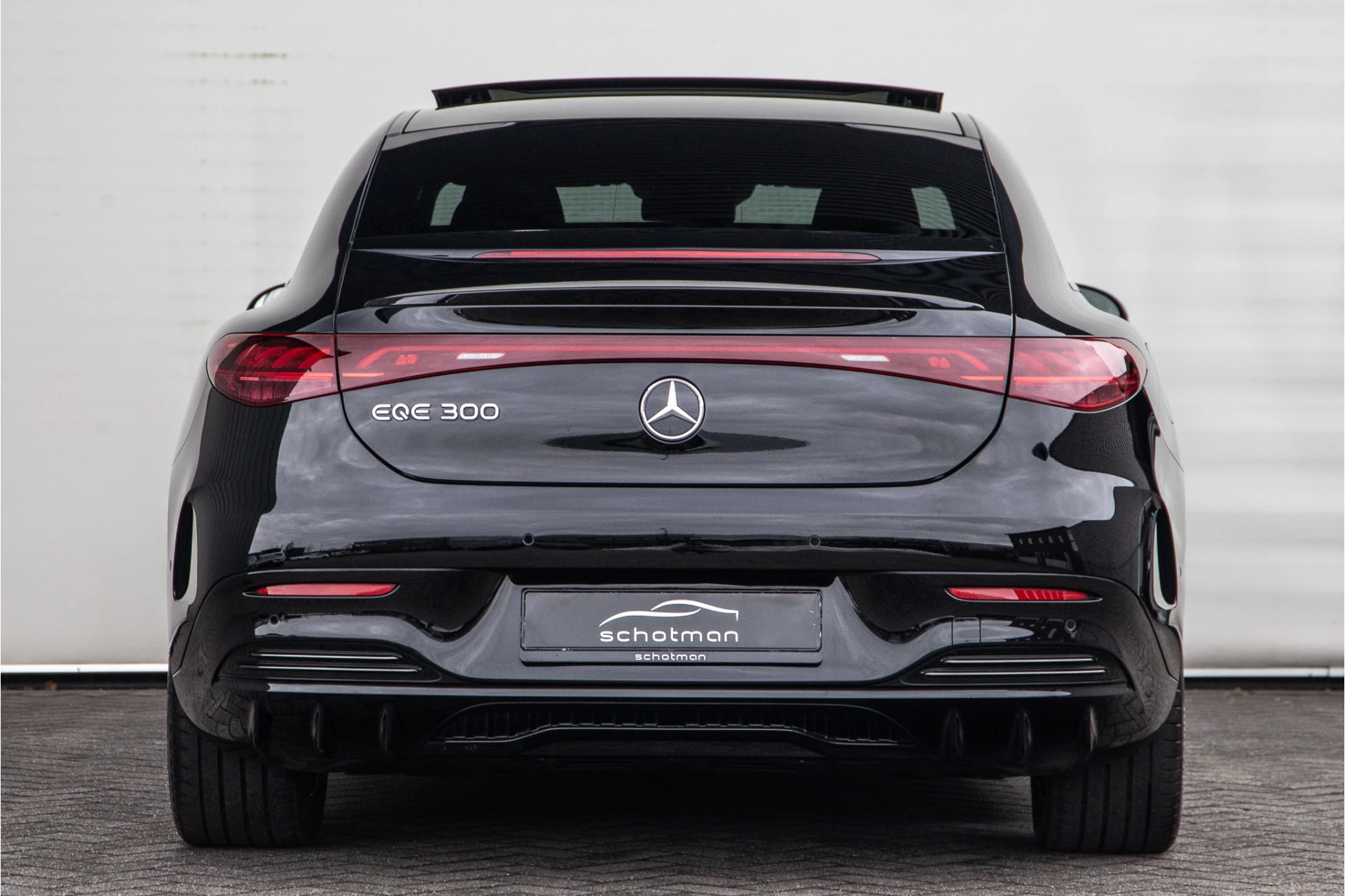 Hoofdafbeelding Mercedes-Benz EQE