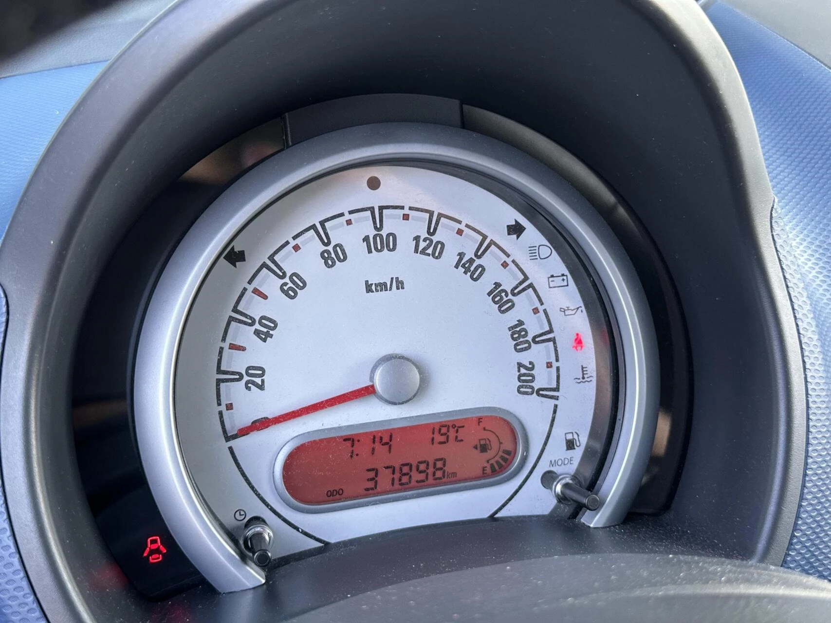 Hoofdafbeelding Opel Agila