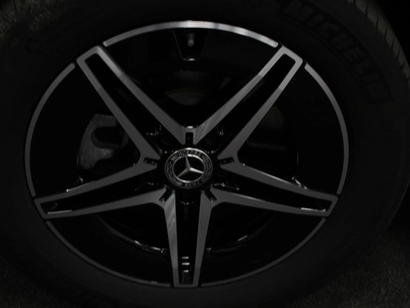 Hoofdafbeelding Mercedes-Benz EQB