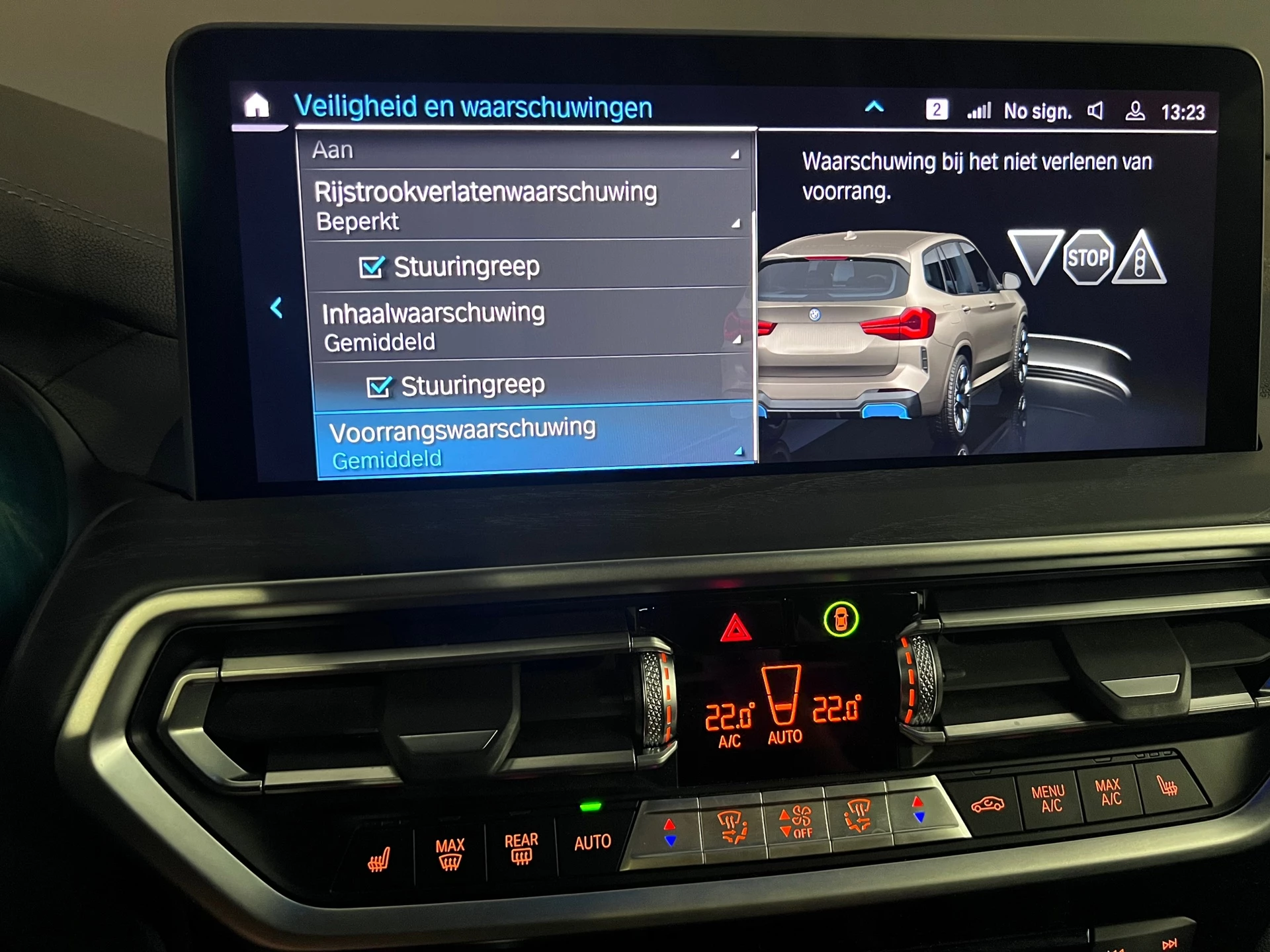 Hoofdafbeelding BMW iX3