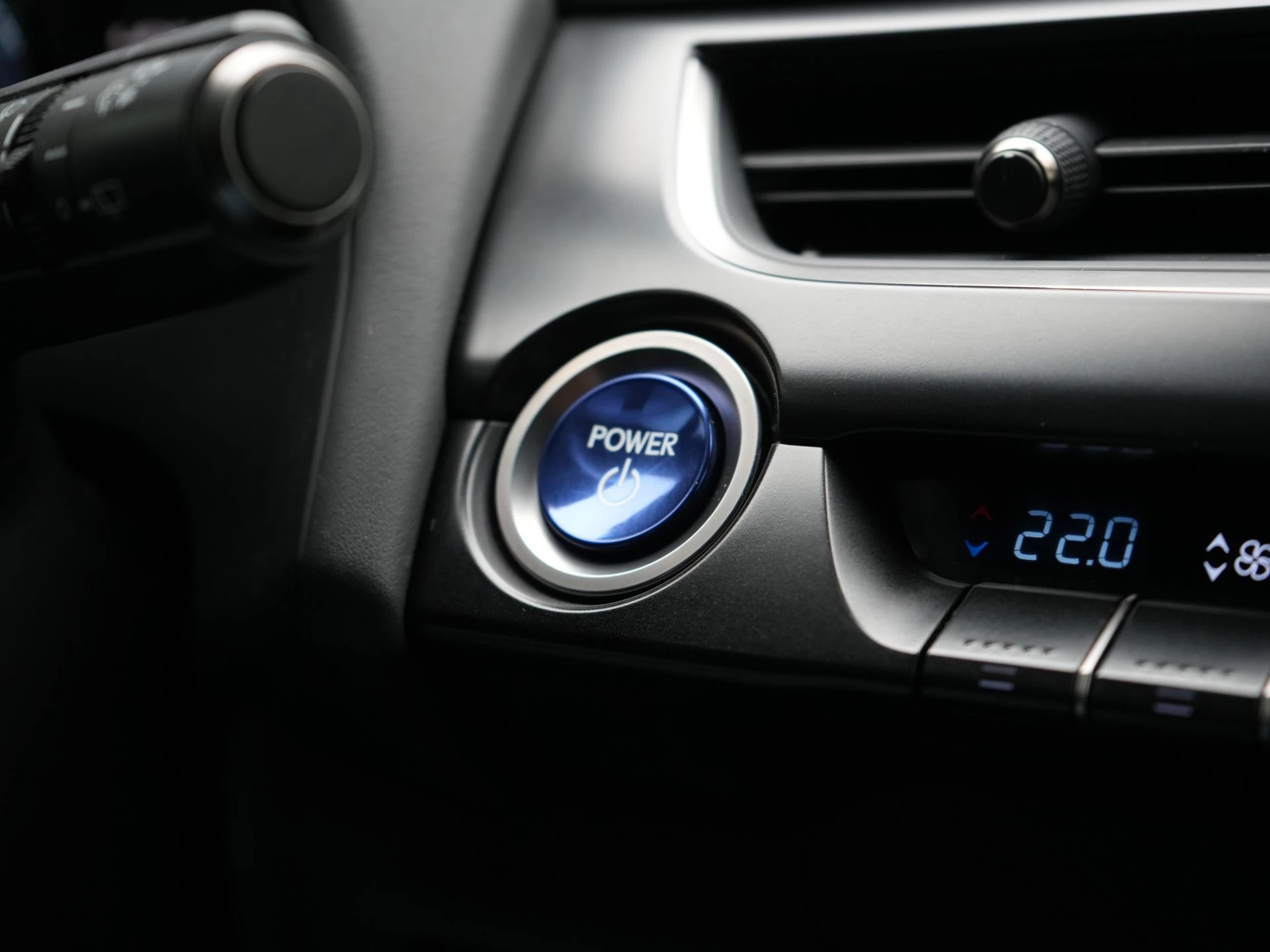 Hoofdafbeelding Lexus UX