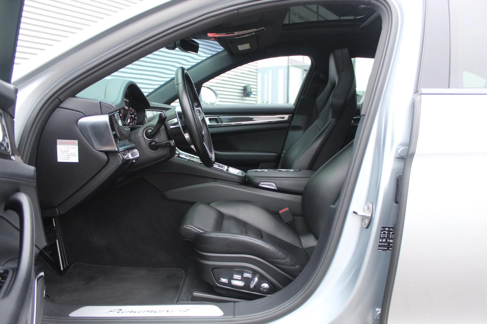 Hoofdafbeelding Porsche Panamera