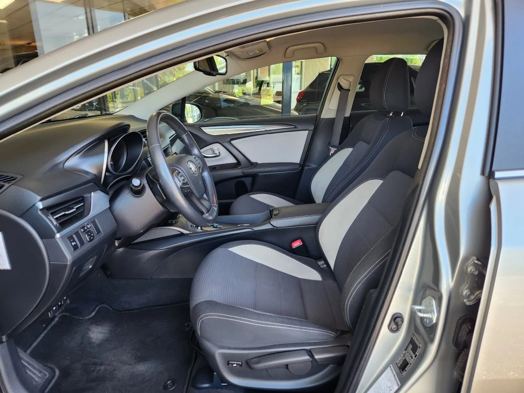 Hoofdafbeelding Toyota Avensis
