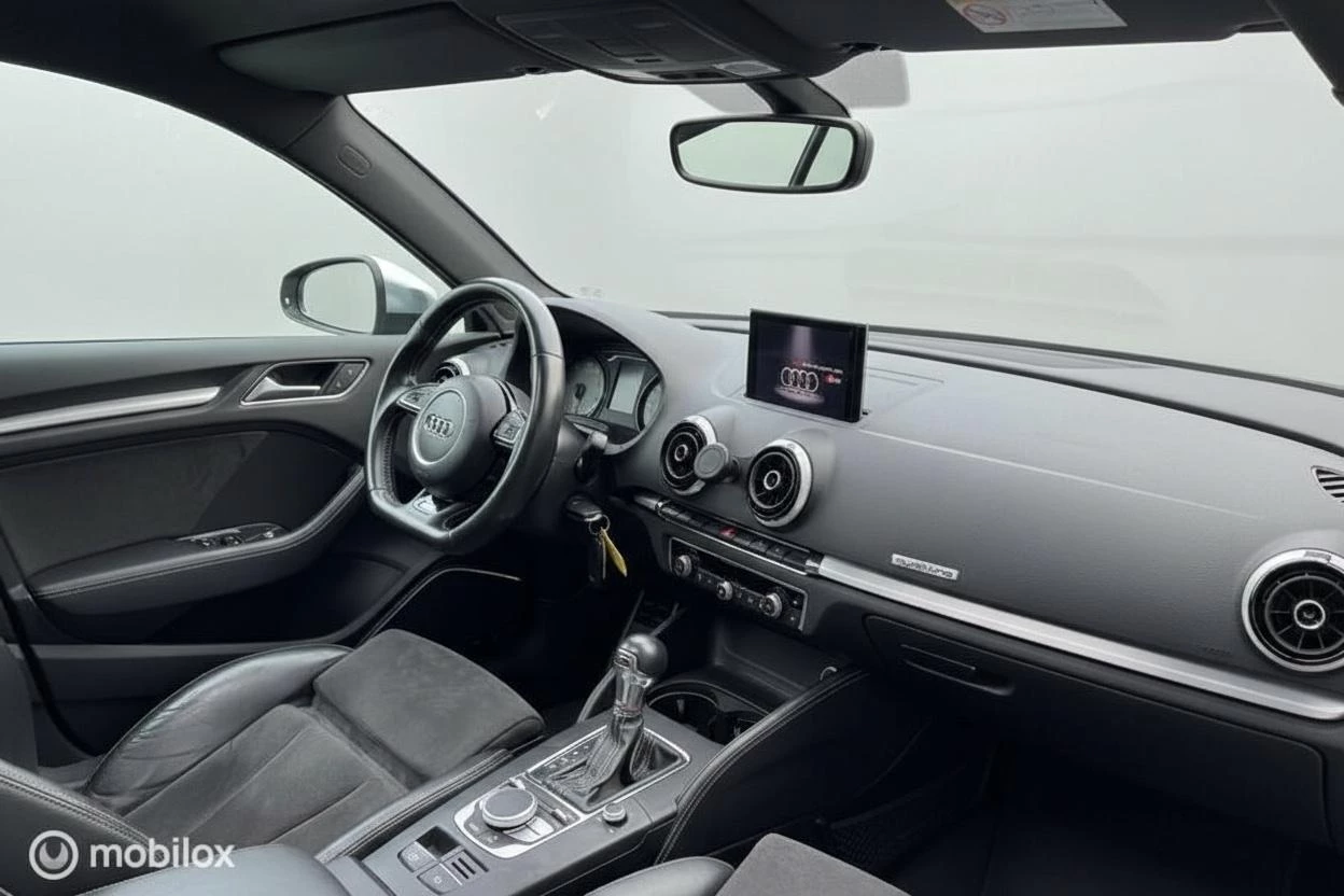 Hoofdafbeelding Audi S3